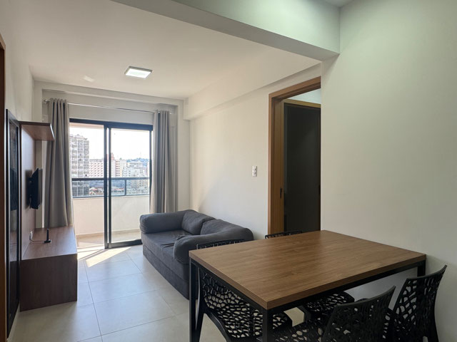 Apartamento com 2 quartos, 1 suíte e varanda gourmet para locação