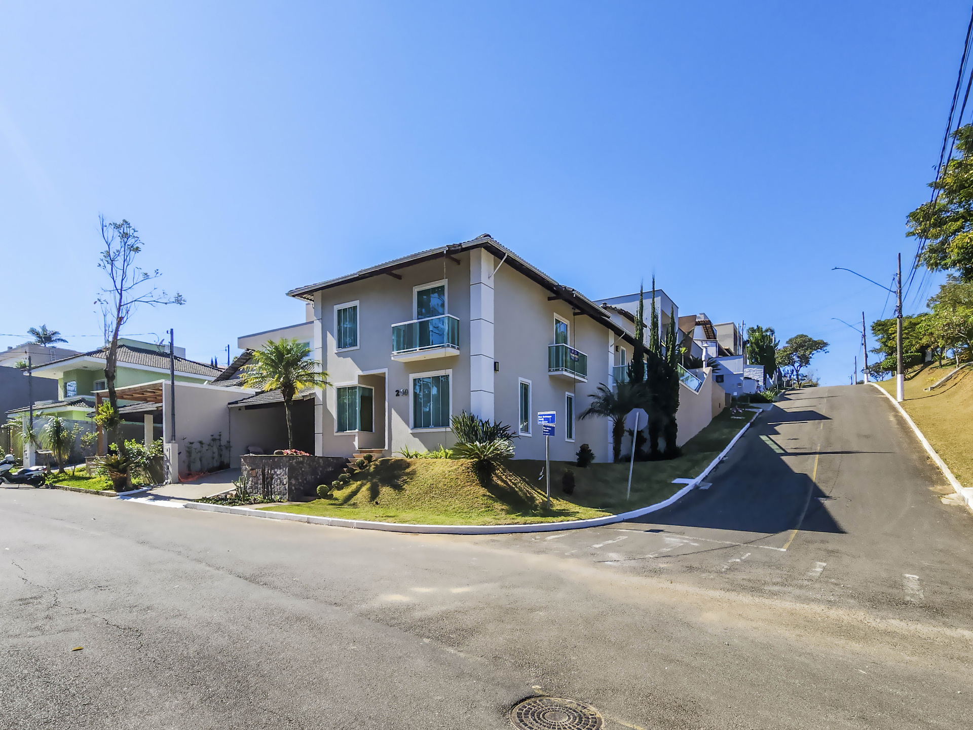 Casa em São Pedro. 4 suítes e lazer no condomínio., foto 2