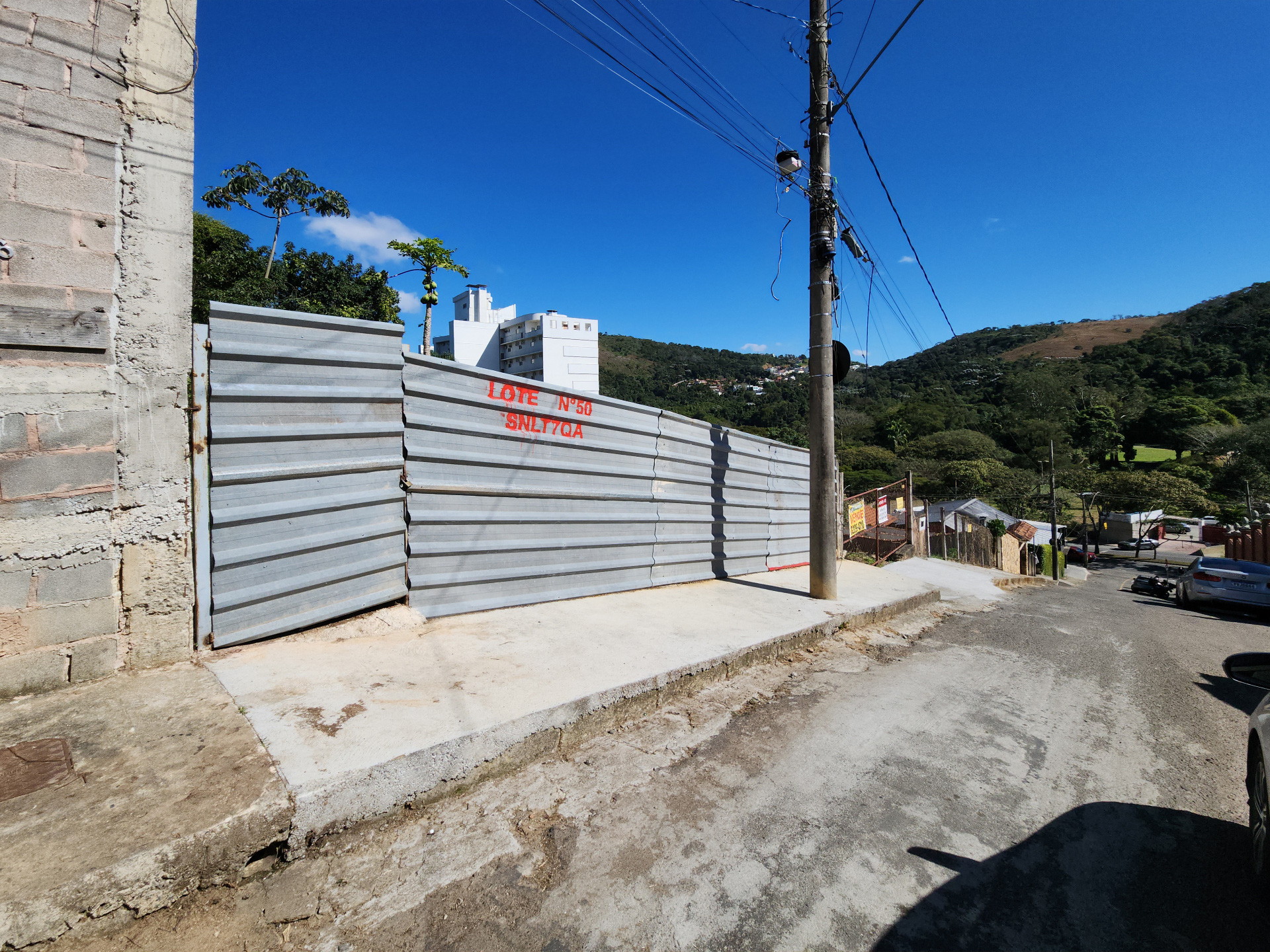 Teixeiras: terreno plano, 300m². Pronto pra construir., foto 2
