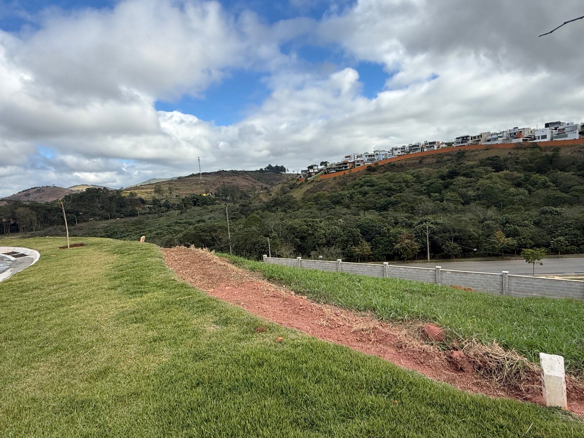 Lote no São Pedro. Condomínio com 261m²., foto 5