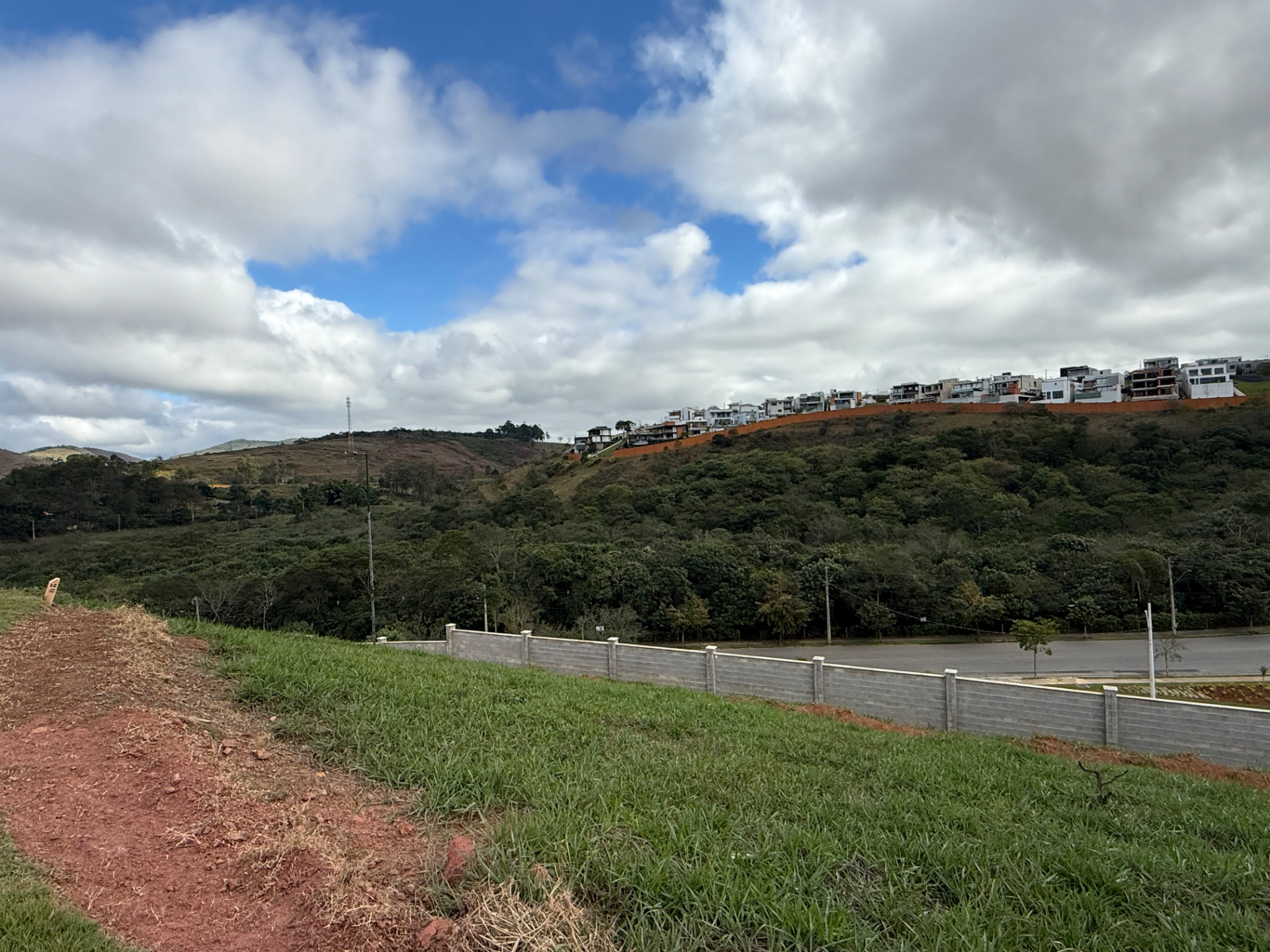 Lote no São Pedro. Condomínio com 261m²., foto 7