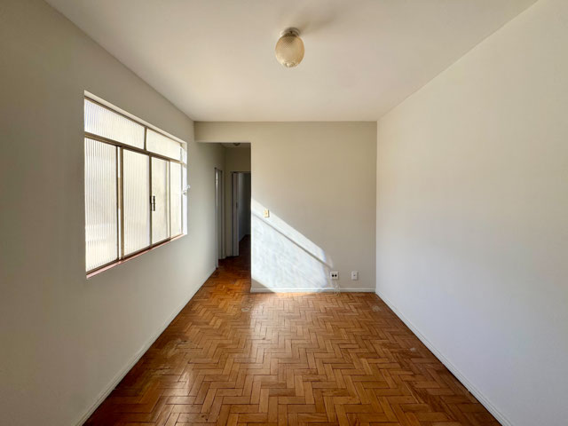 Apartamento 2 quartos na parte plana do São Mateus para venda
