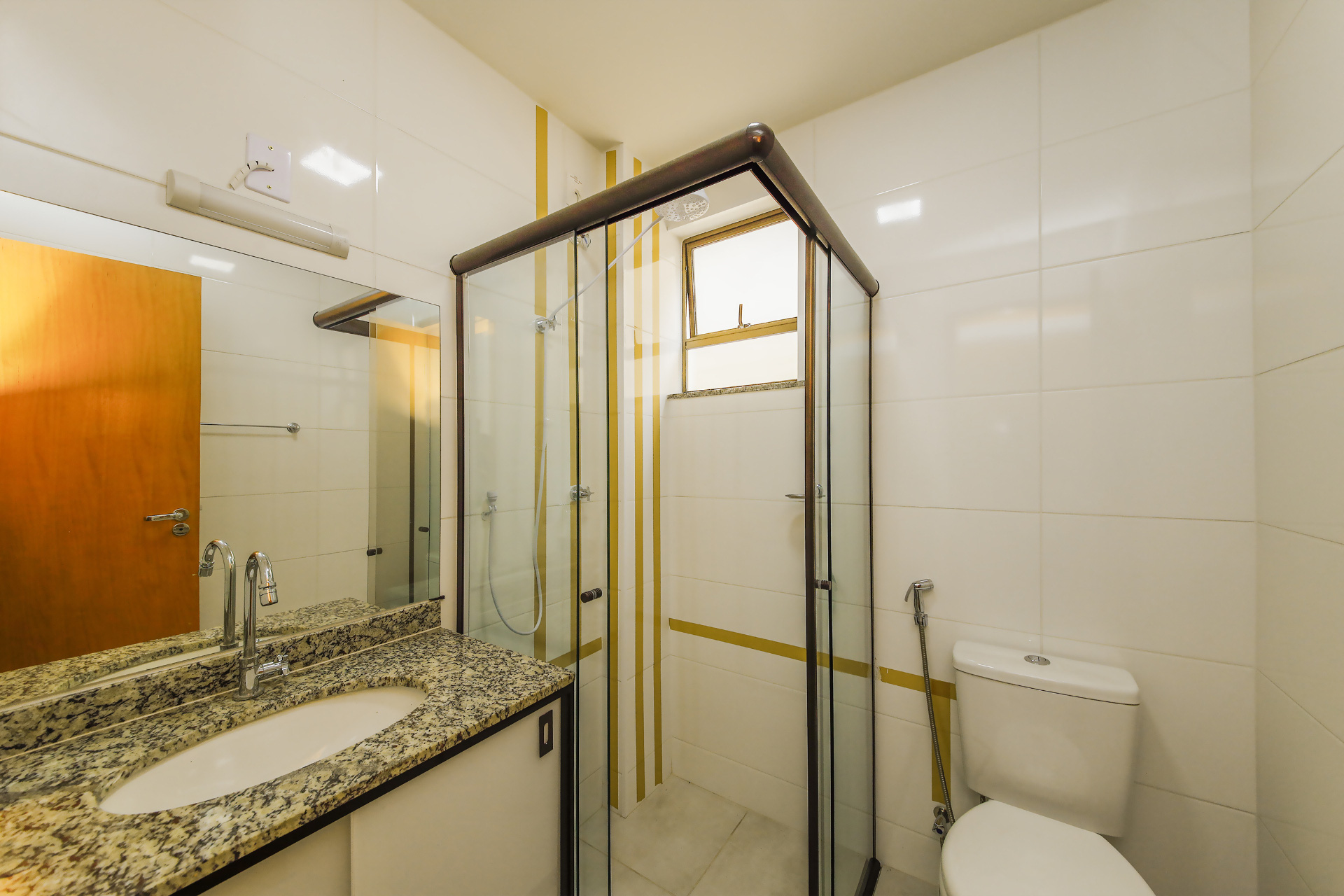 Centro: 2 suítes, 2 áreas externas. Amplo 102m², foto 3