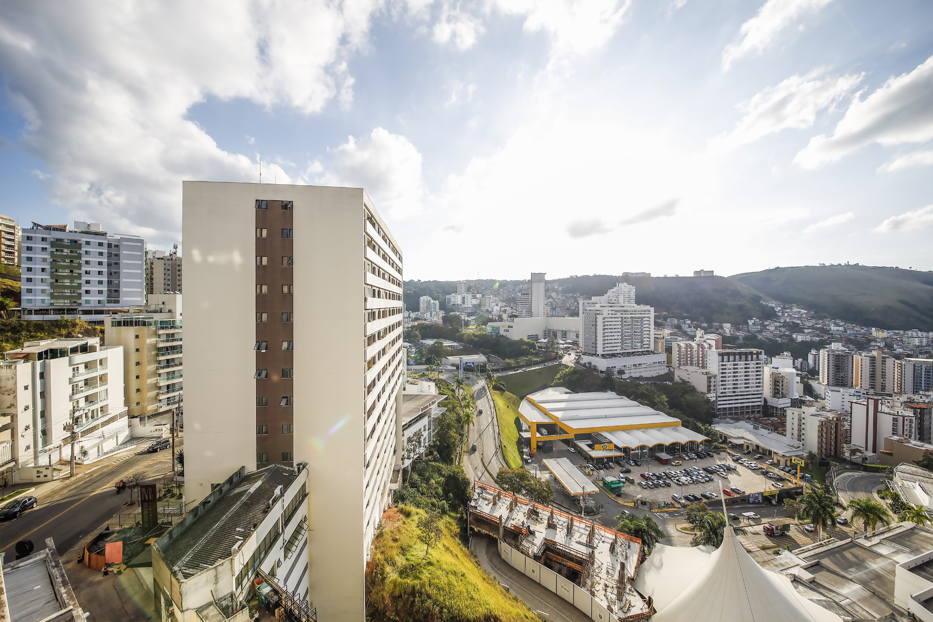 Apartamento com 2 suítes, varanda integrada e 2 vagas para venda, foto 6