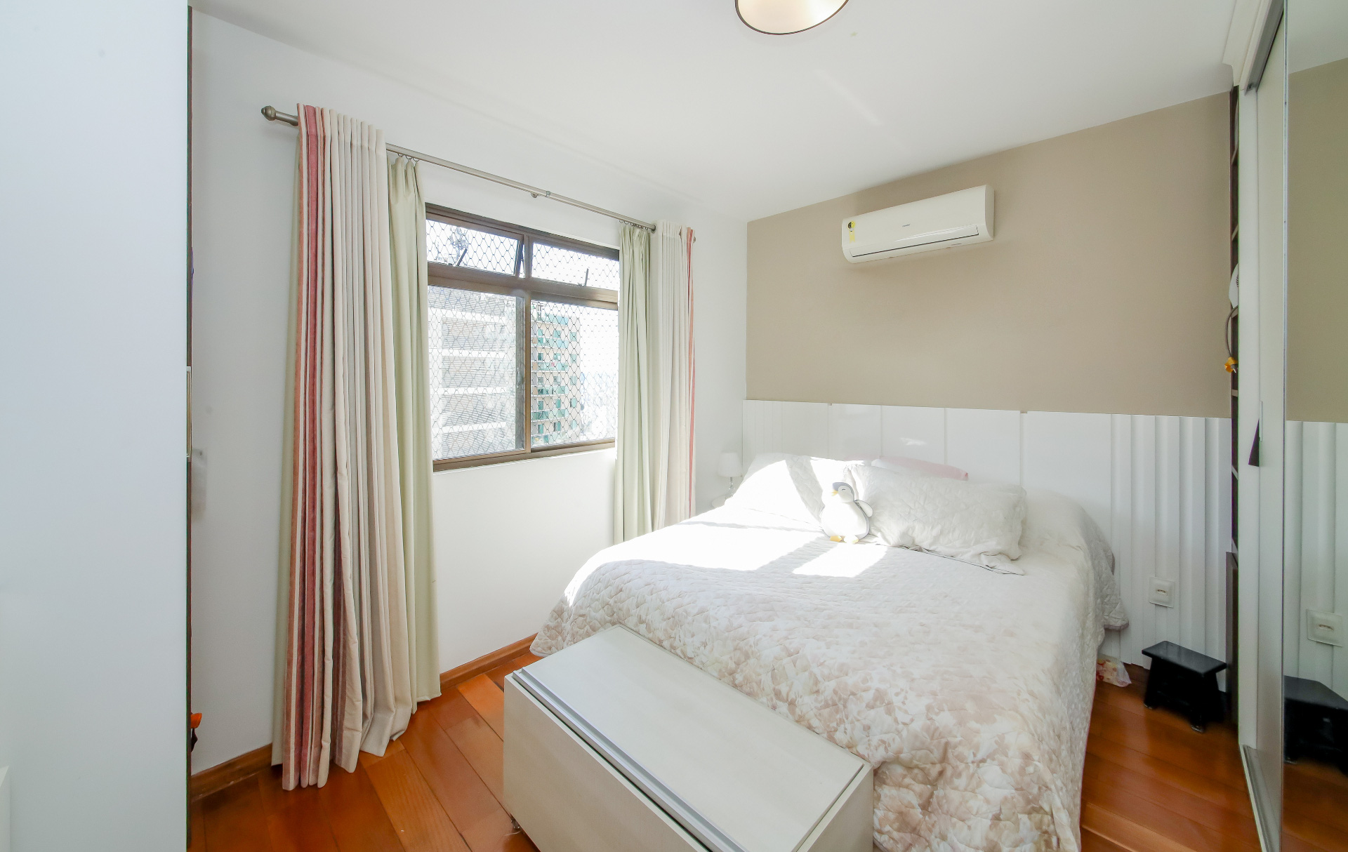 Reformado, 2 quartos, 2 vagas. Jardim Laranjeiras., foto 18