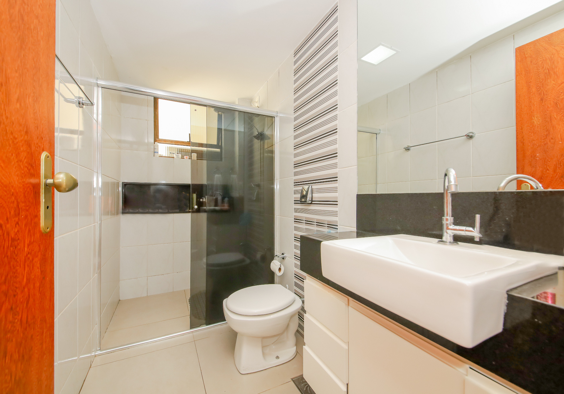 Reformado, 2 quartos, 2 vagas. Jardim Laranjeiras., foto 21