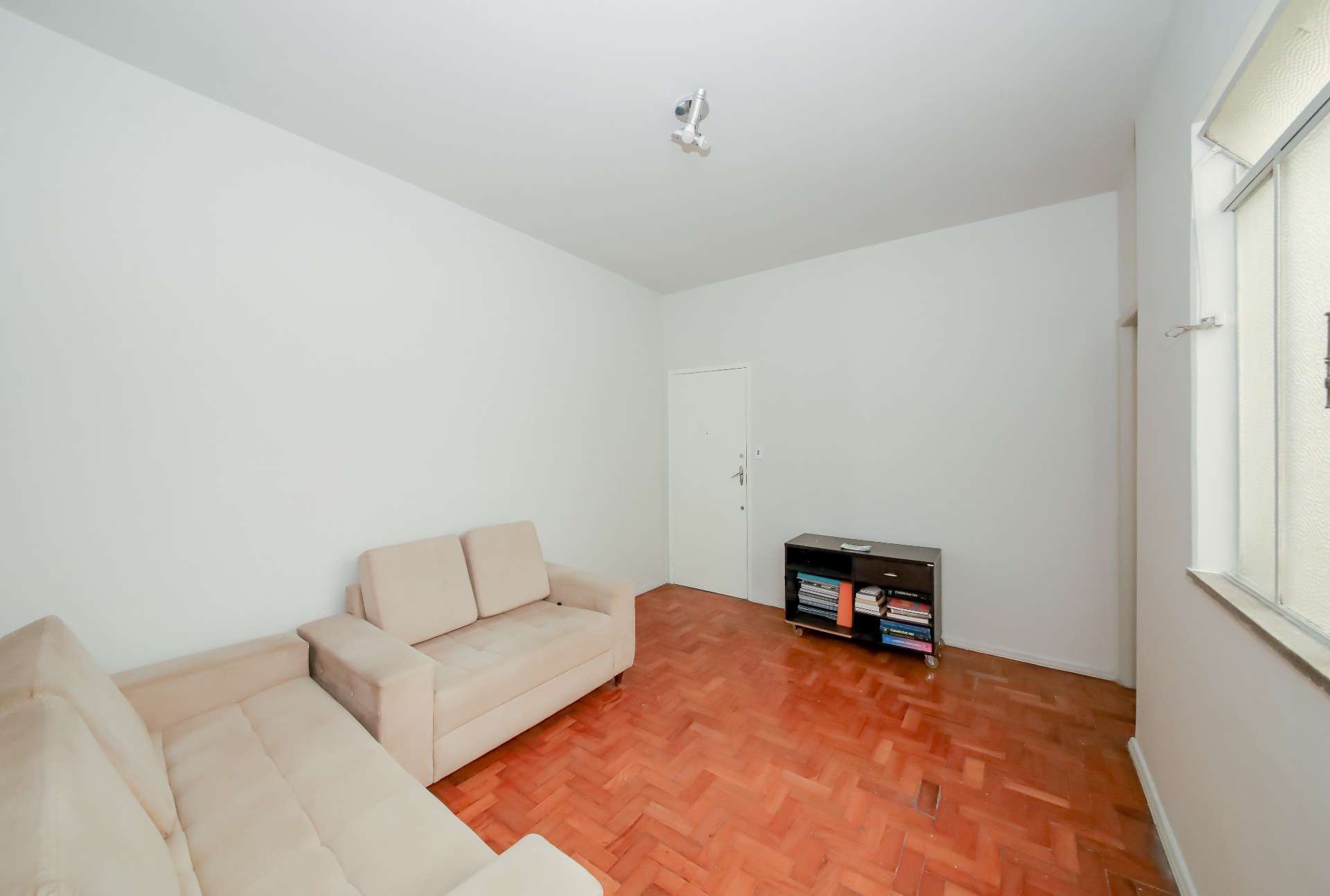 Apartamento amplo, vaga na Av. Rio Branco, foto 2