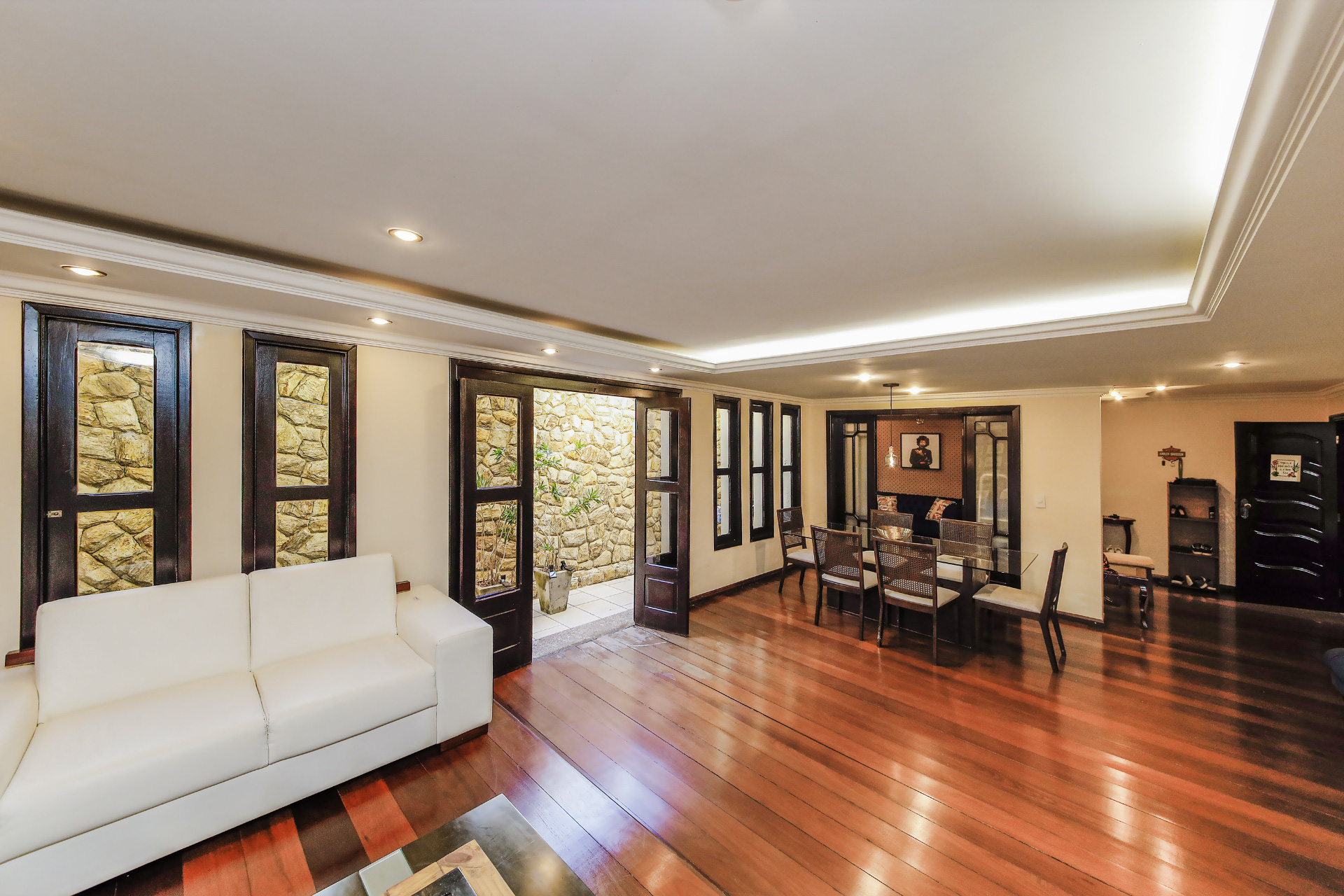 Cascatinha: casa de 6 quartos, piscina e 4 vagas., foto 3