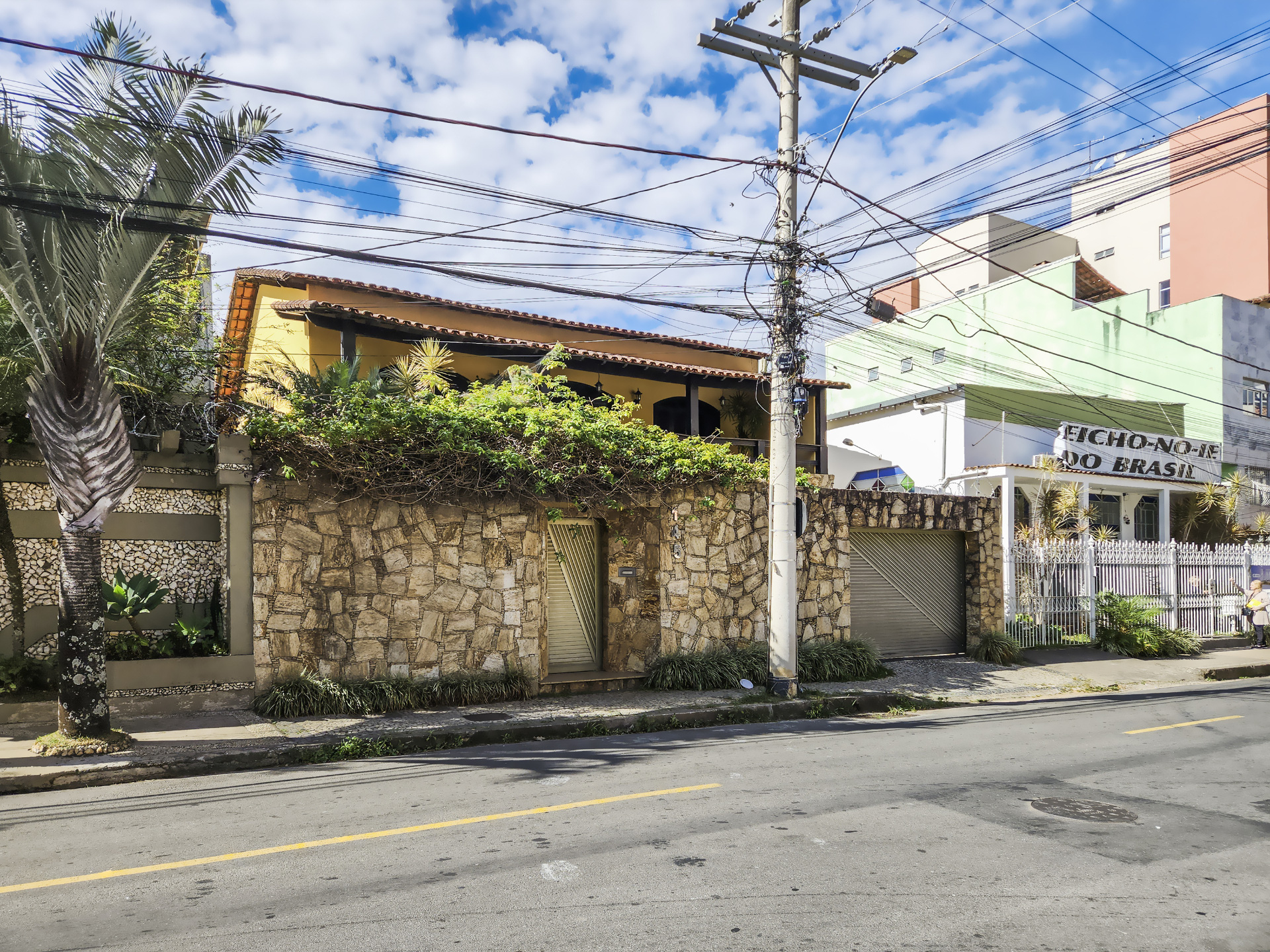 Cascatinha: casa de 6 quartos, piscina e 4 vagas., foto 1