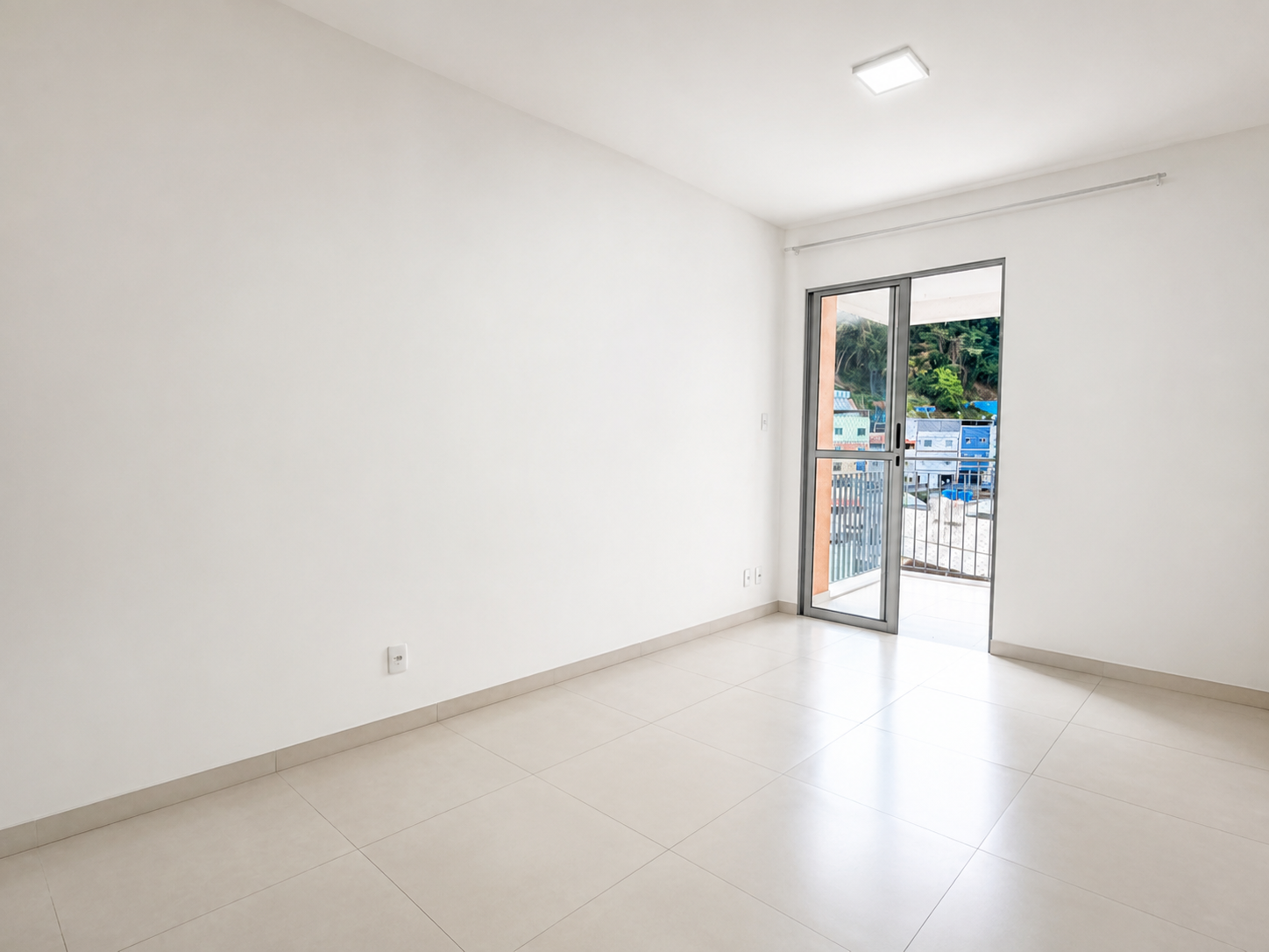 Varanda arejada, 2 quartos, 1 vaga, no Costa Carvalho, foto 1