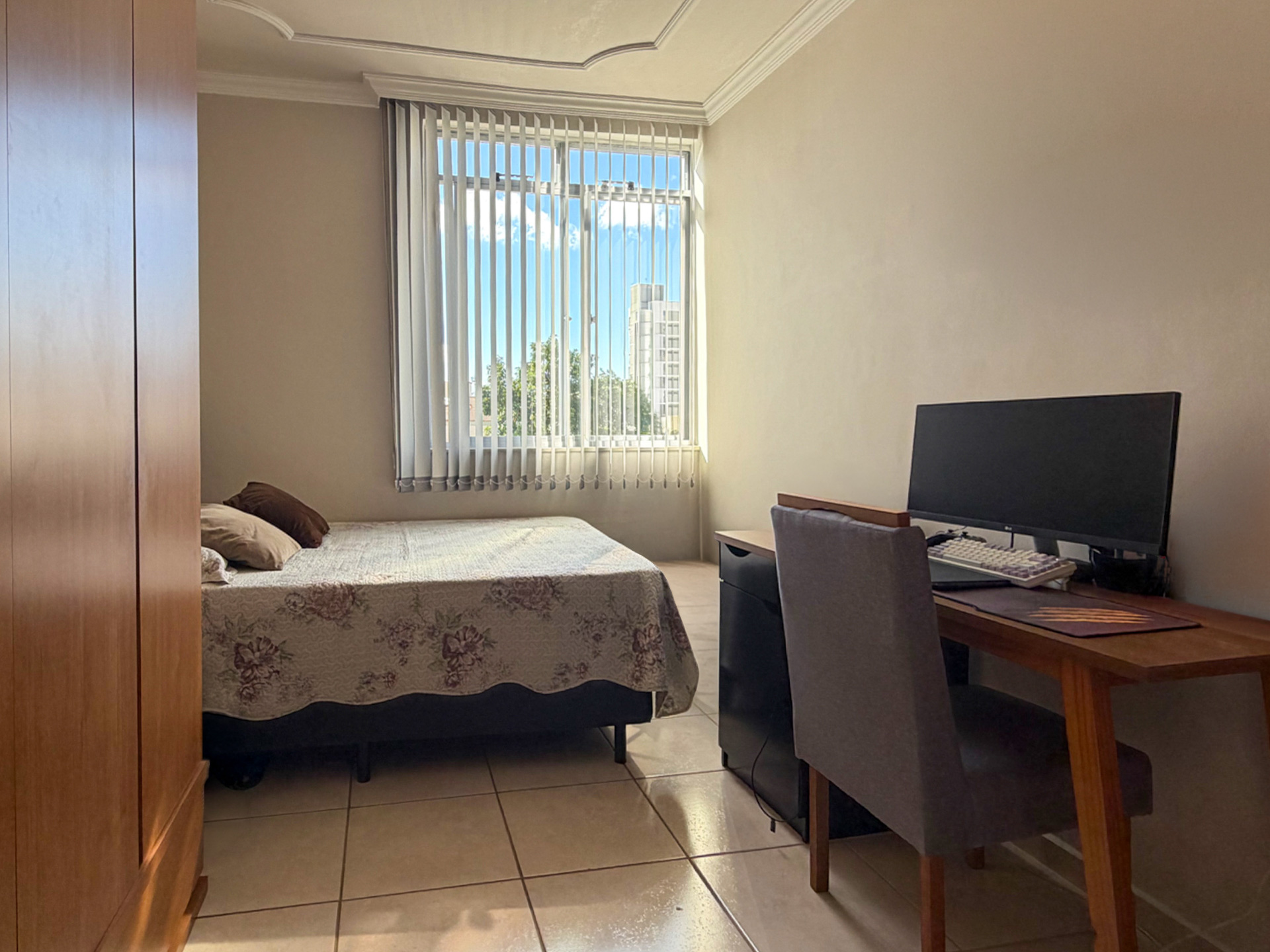 Paineiras: 2 quartos, 91m², suíte. Sala ampla., foto 3