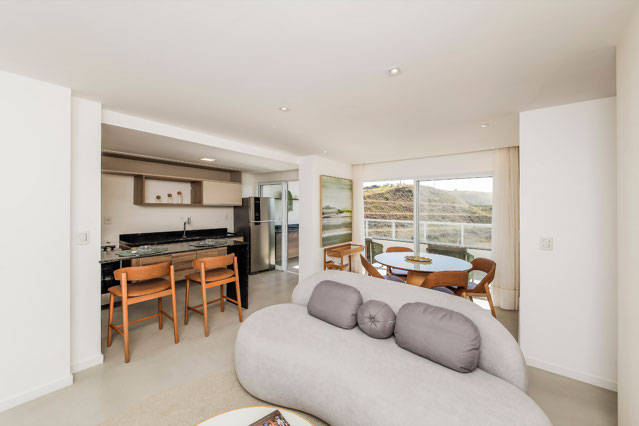 Apartamento com varanda gourmet e 2 quartos para venda