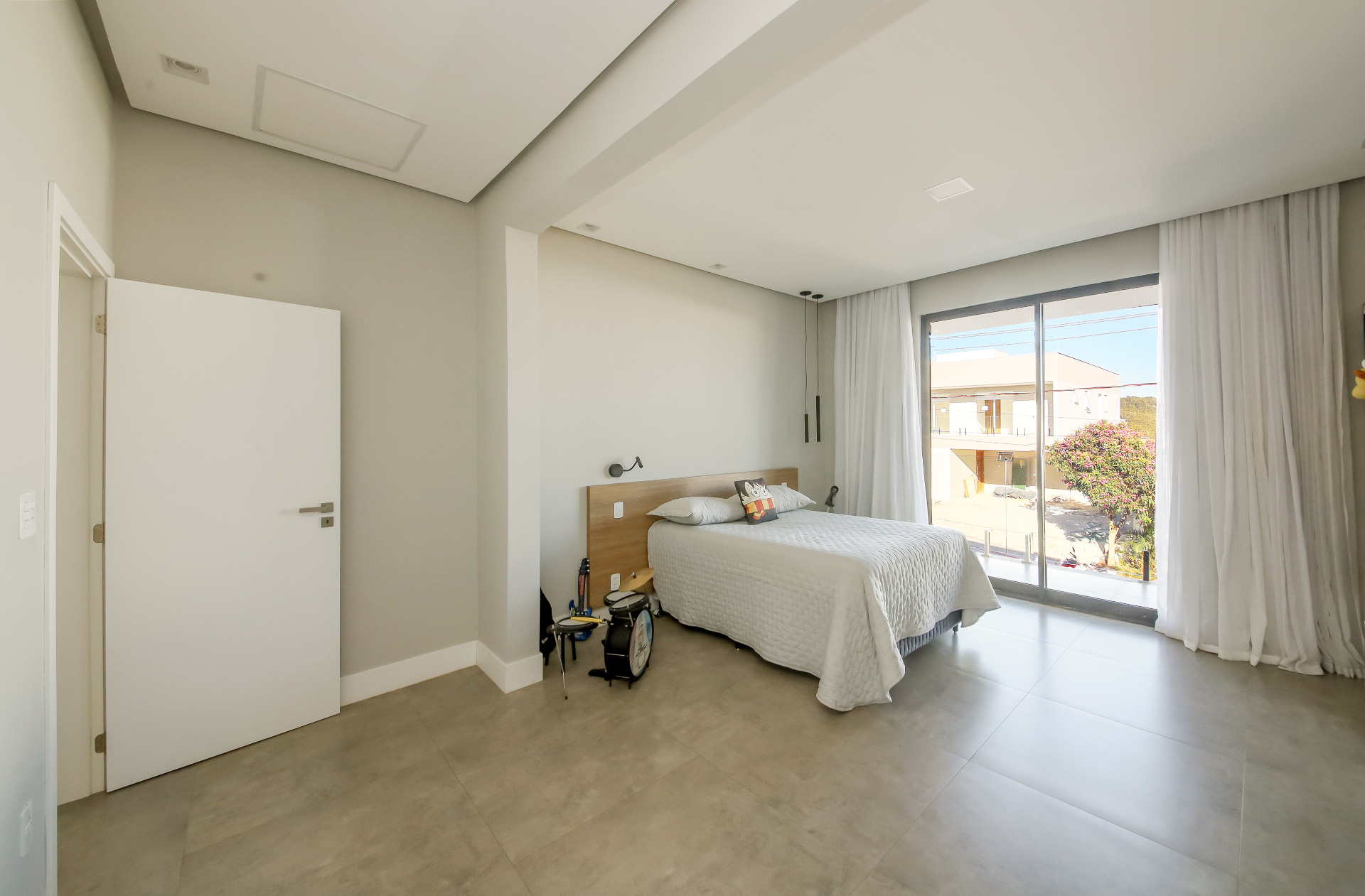 Casa com 4 quartos e quintal no Residencial Alvim., foto 34