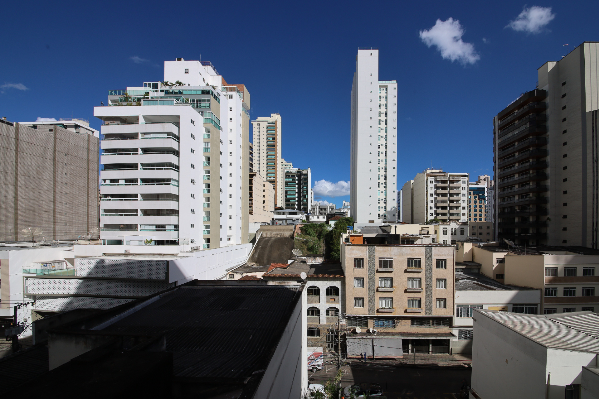 3 quartos, varanda na Rua Sampaio, Granbery, foto 5