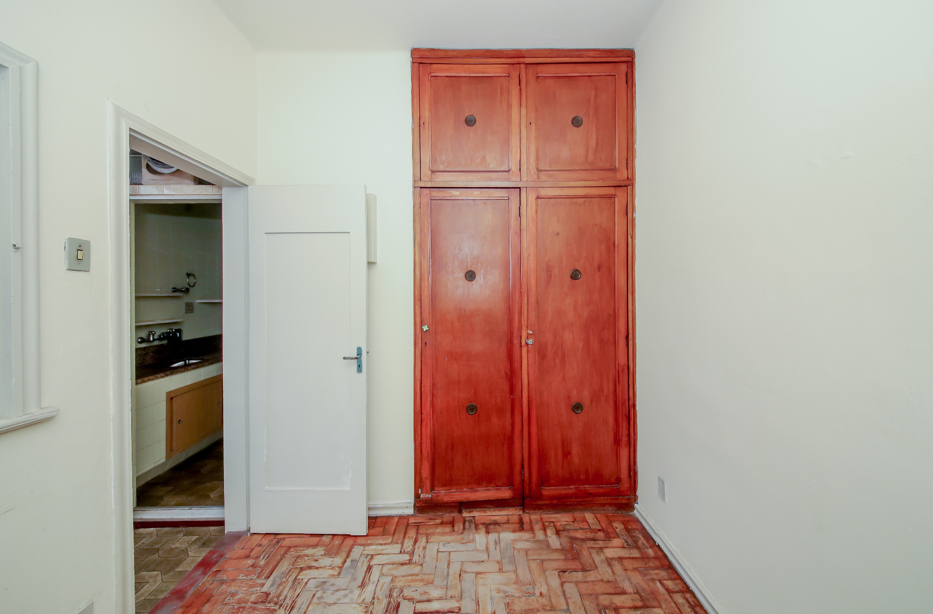 Centro. 3 quartos. Amplo e na avenida principal., foto 14
