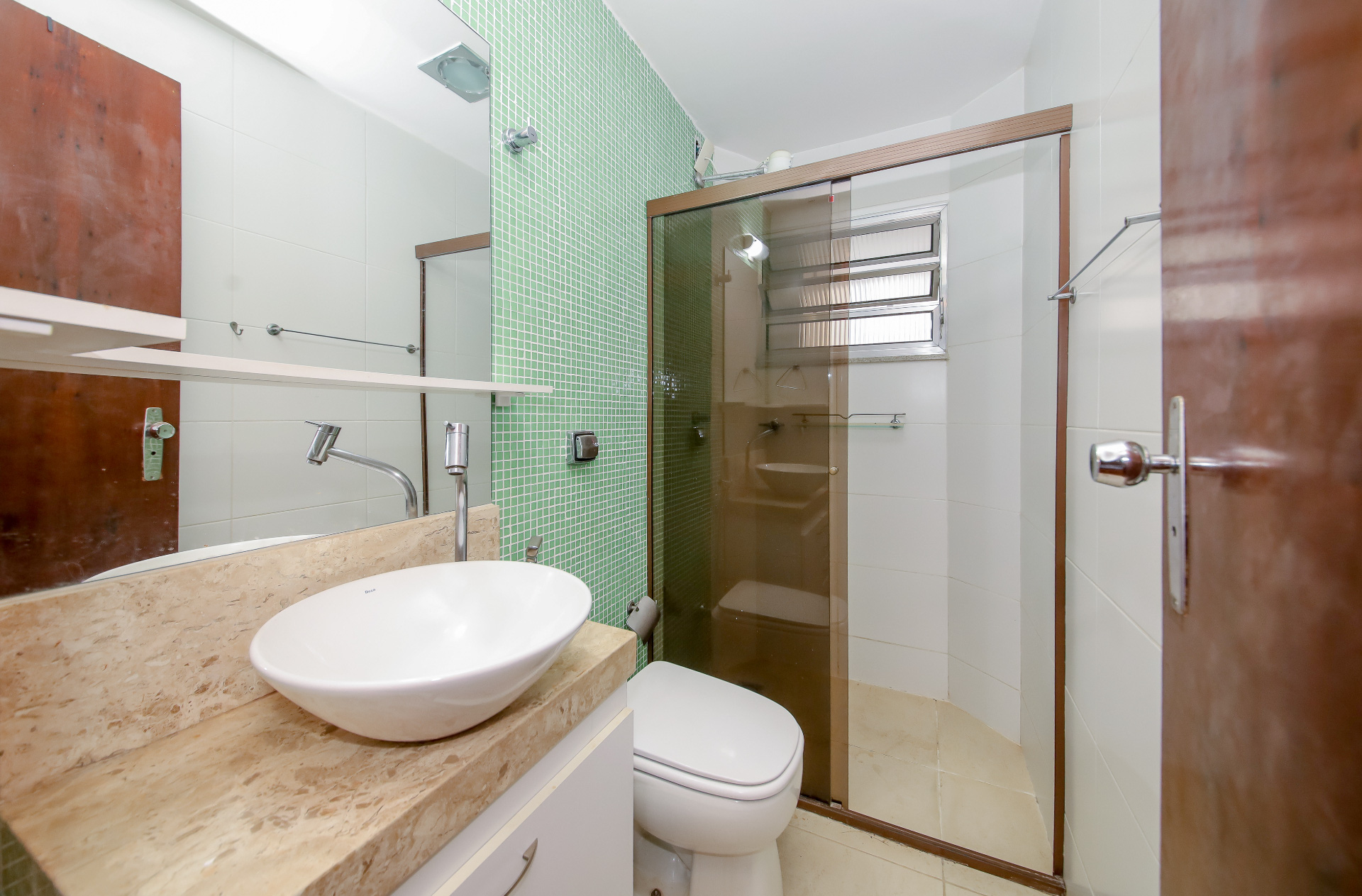 Centro: apê 2 quartos, suíte e varanda. 1 vaga., foto 5