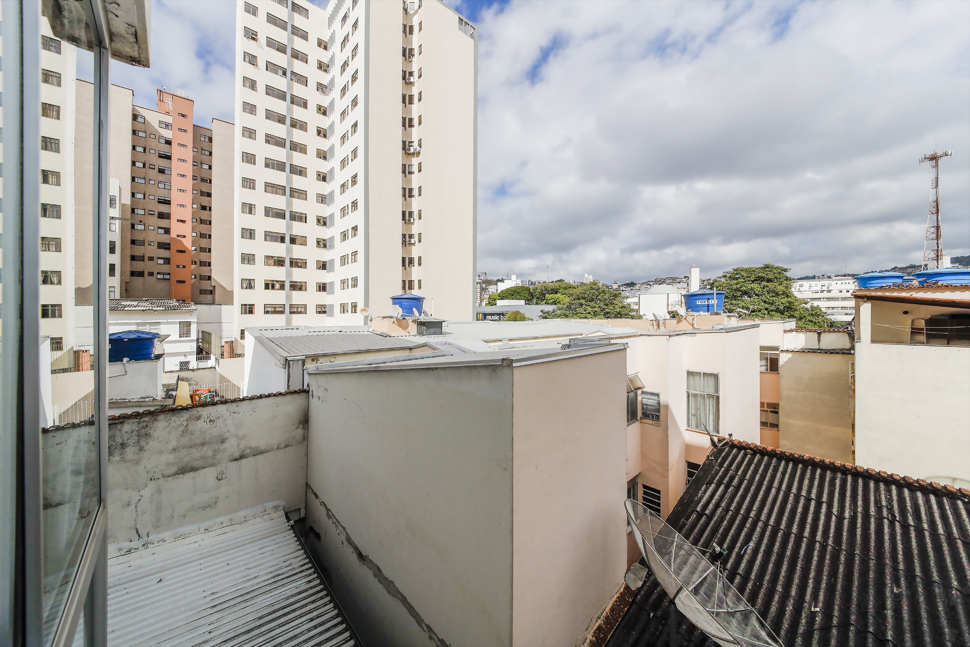 Bom Pastor. 3 quartos, sol e 173m²., foto 12