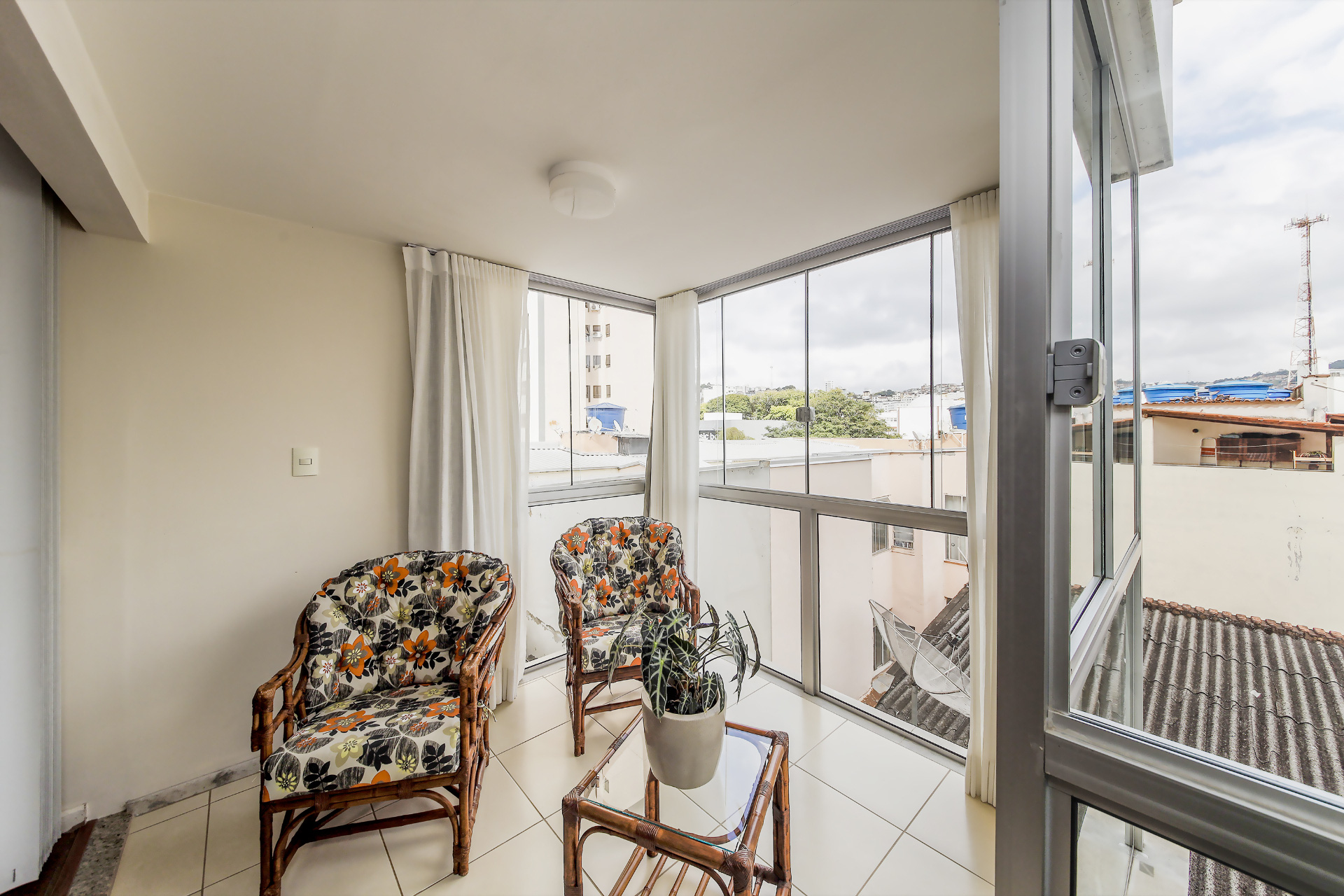 Bom Pastor. 3 quartos, sol e 173m²., foto 4
