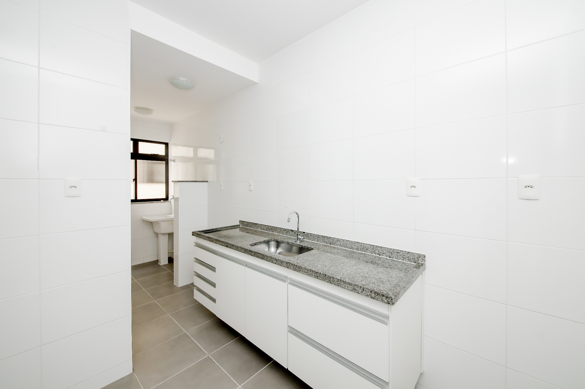 Centro: 2 suítes e varanda, 100m² com 2 vagas, foto 12