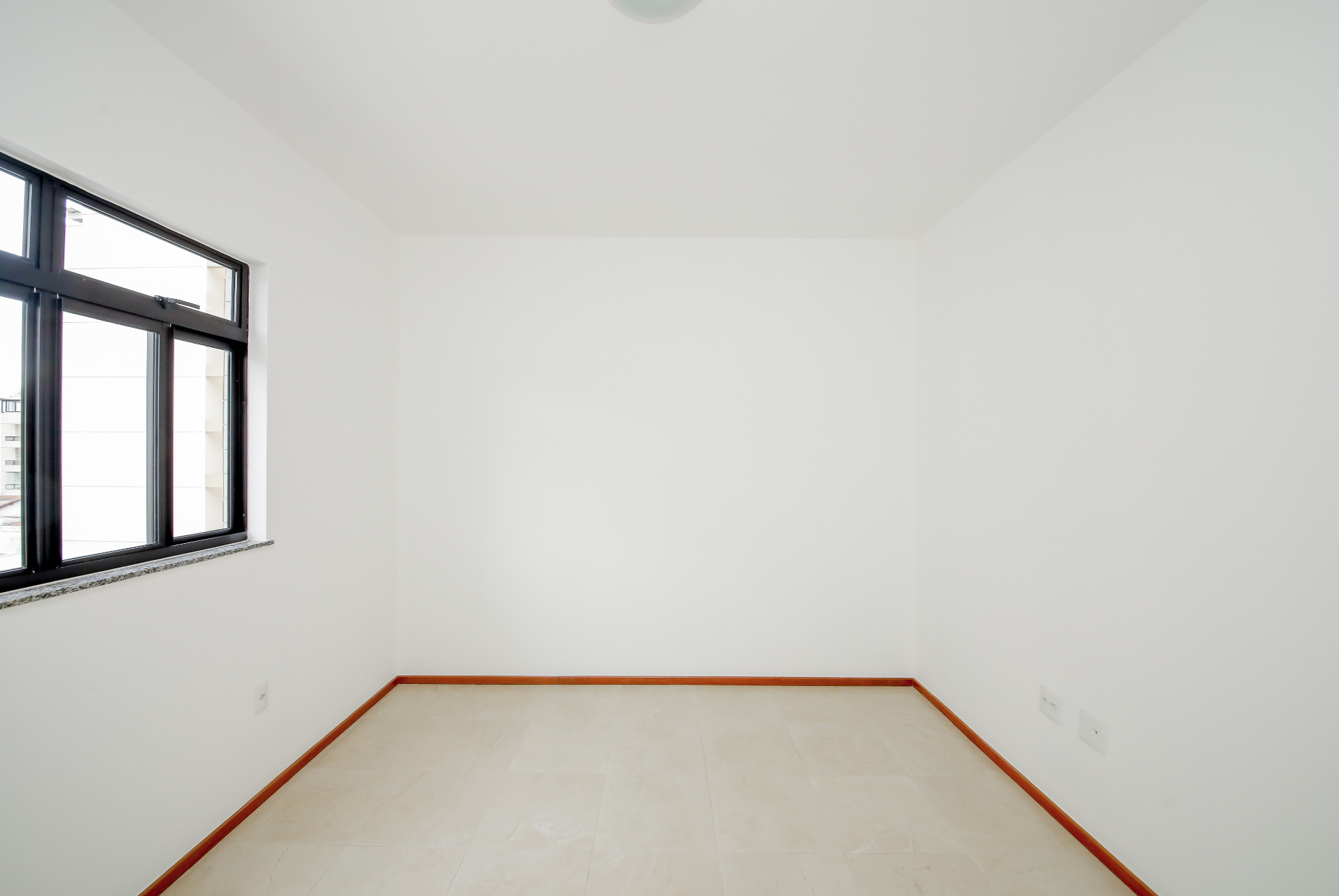 Centro: 2 suítes e varanda, 100m² com 2 vagas, foto 19