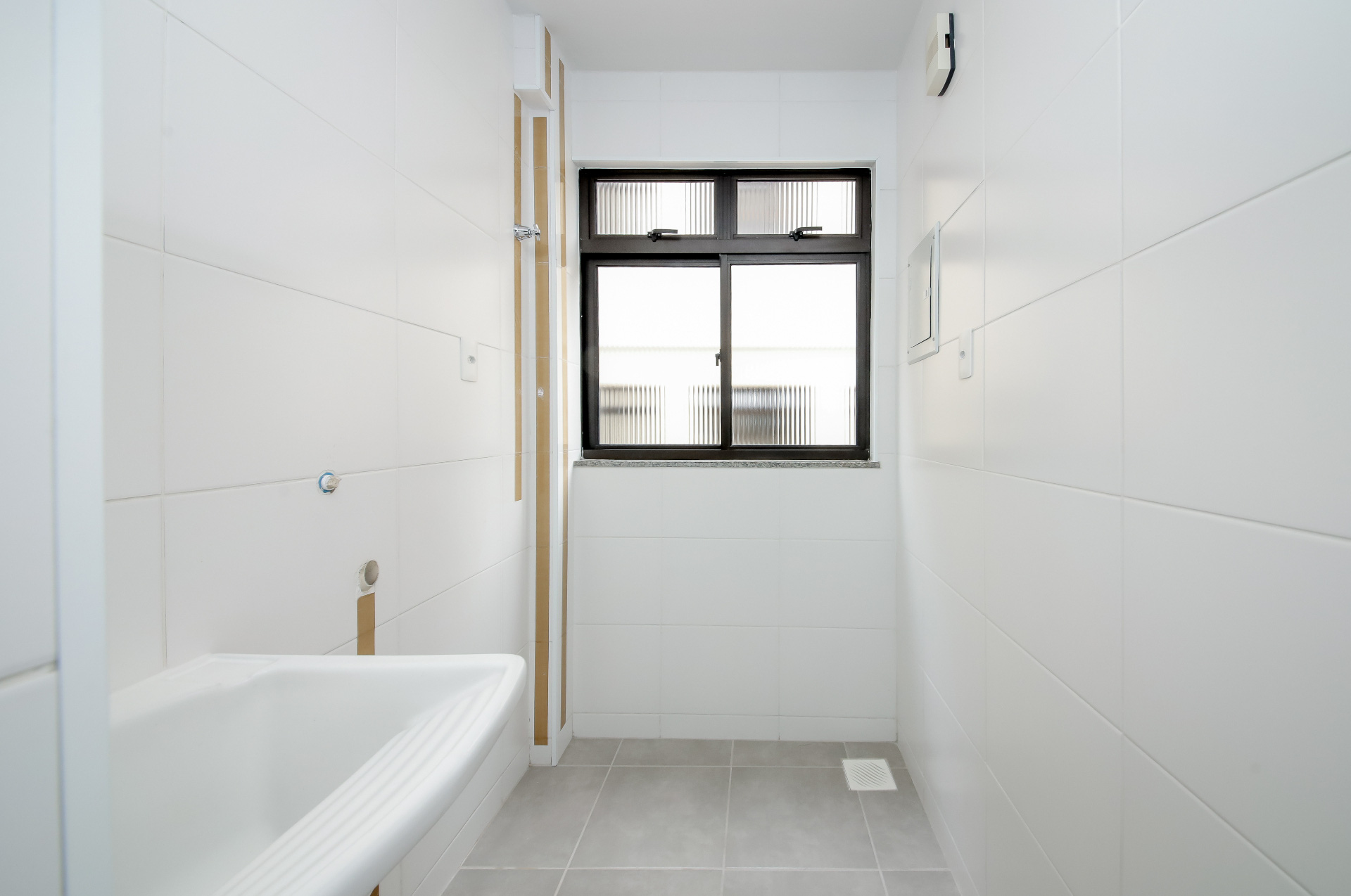Centro: 2 suítes, varanda e 2 vagas. 106m²., foto 9