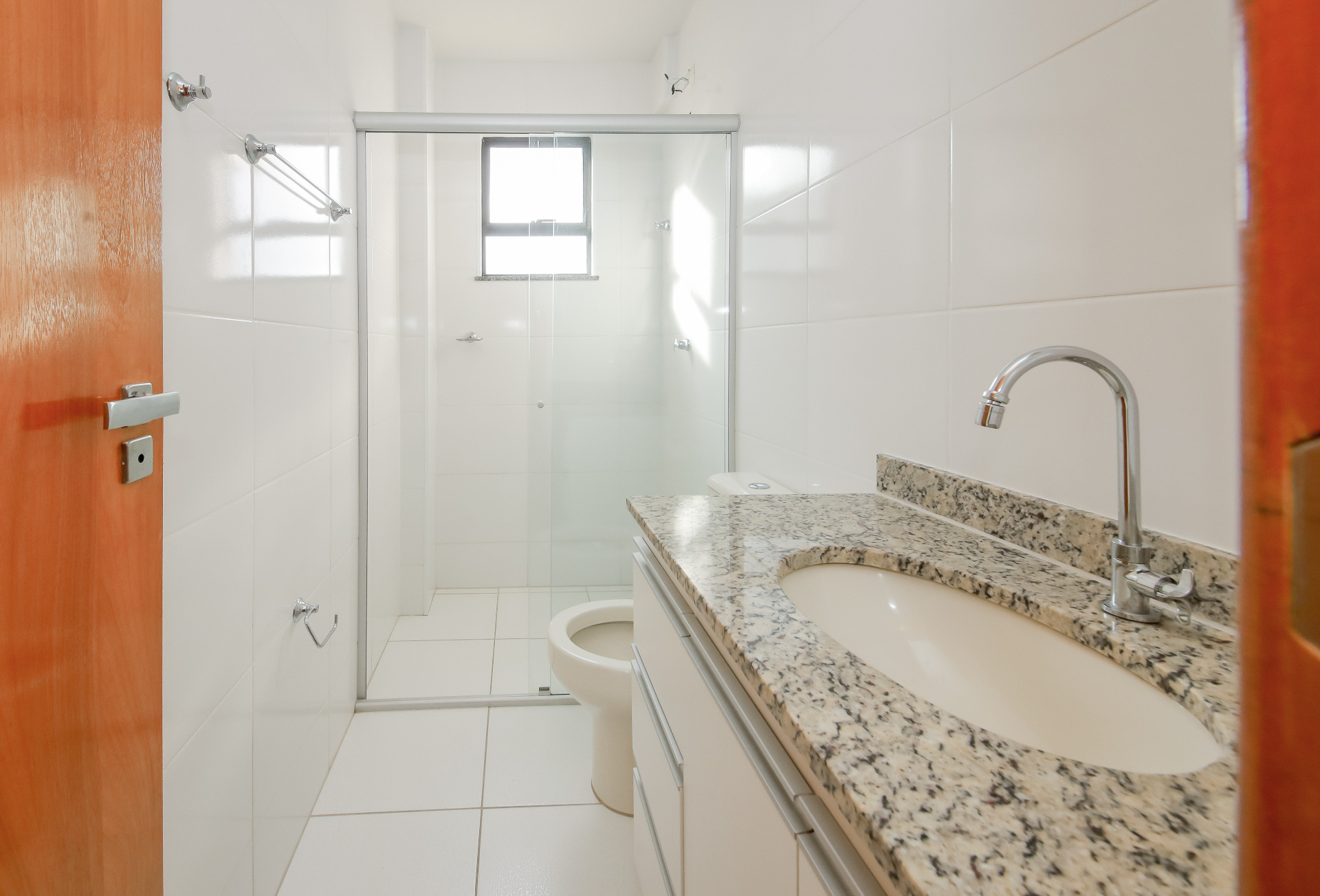 Centro: 2 suítes, varanda e 2 vagas. 106m²., foto 21