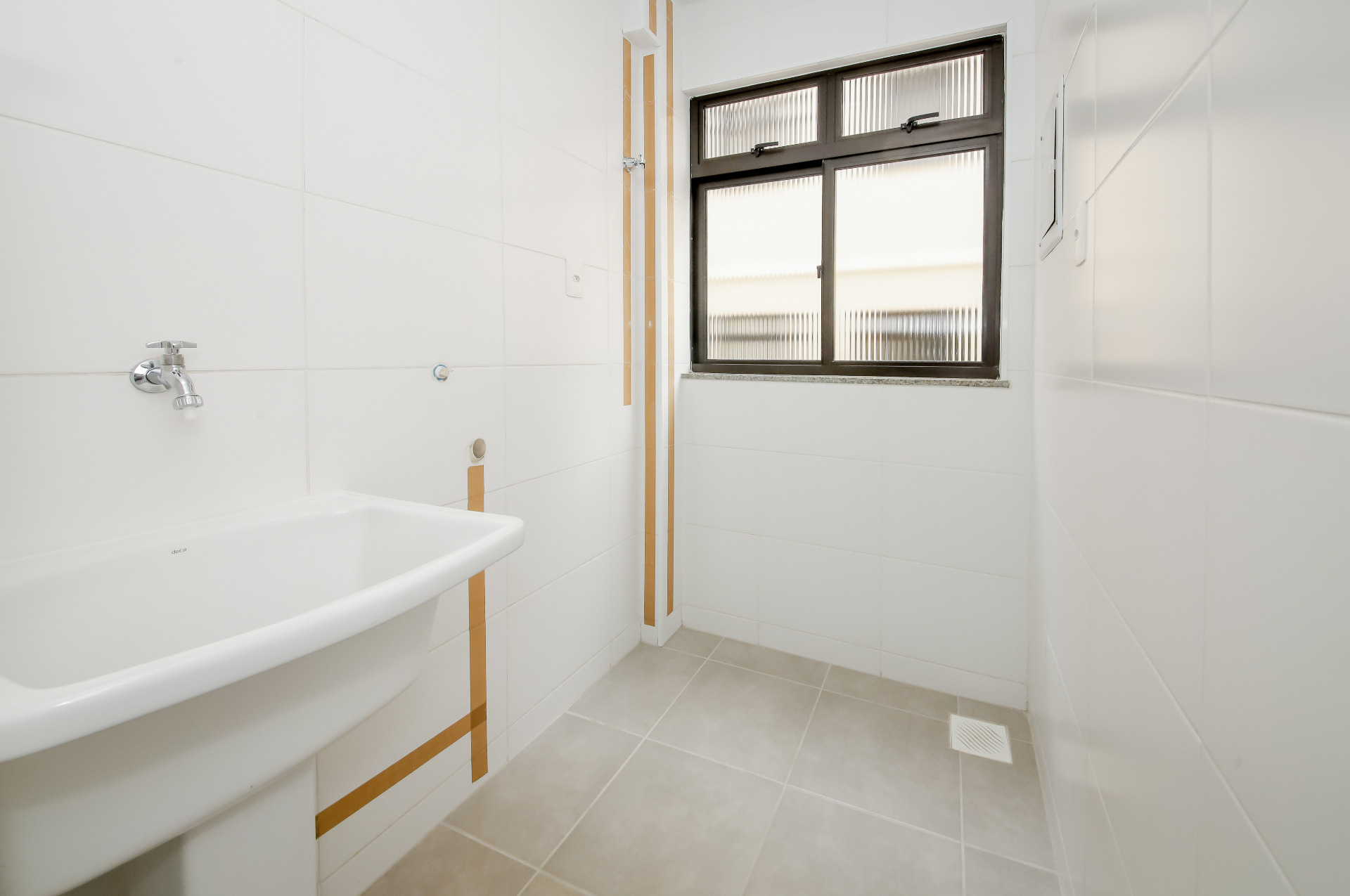 Centro: 2 suítes, varanda e 2 vagas. 106m²., foto 10