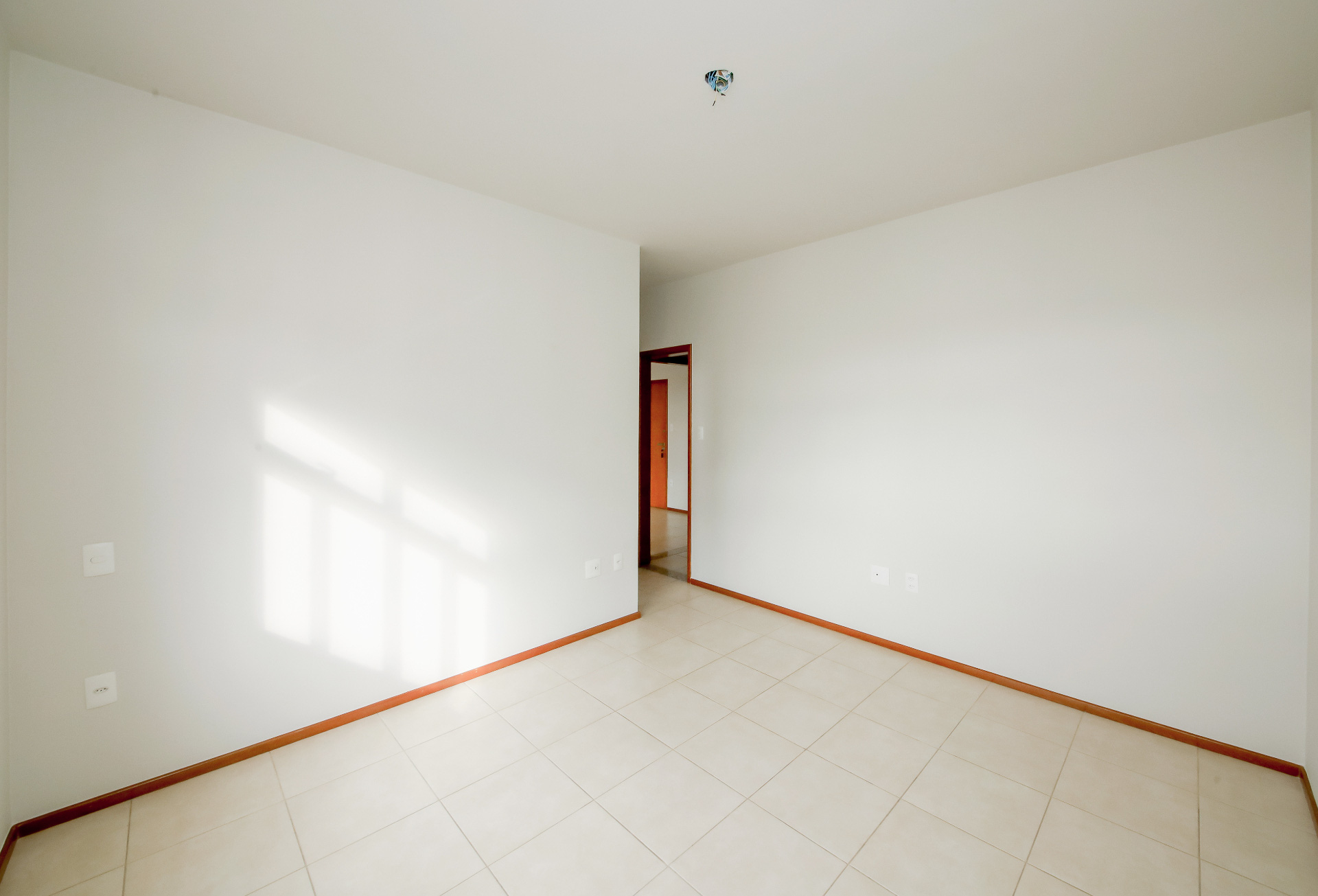 Centro: 2 suítes, varanda e 2 vagas. 106m²., foto 20