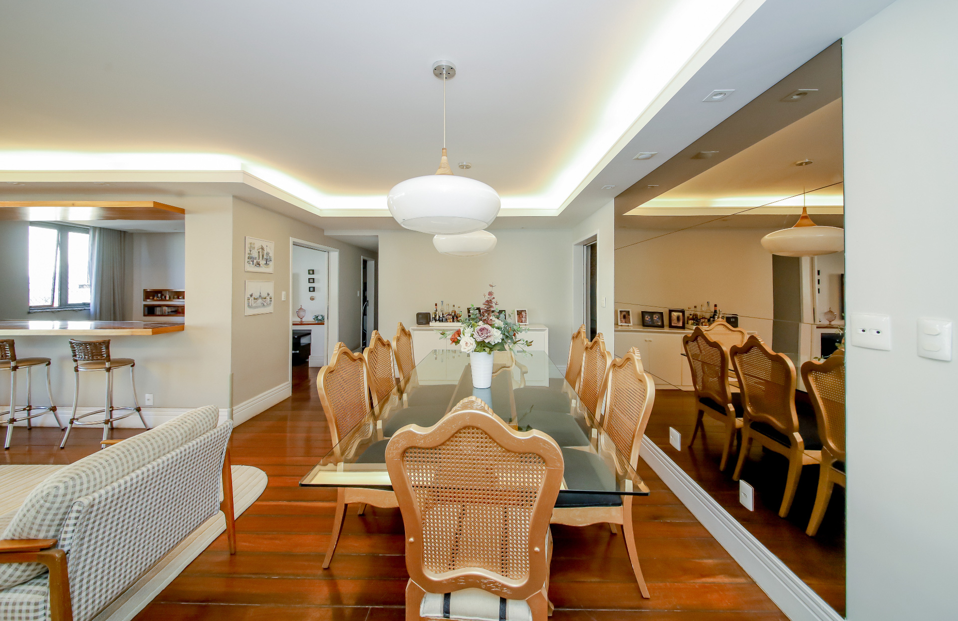 Centro: 214 m² com 3 quartos. Amplo., foto 4