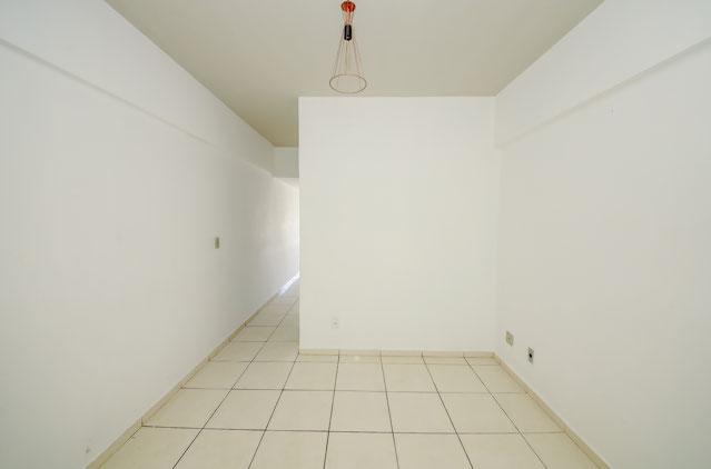 Quarto e sala com varanda no São Mateus para venda