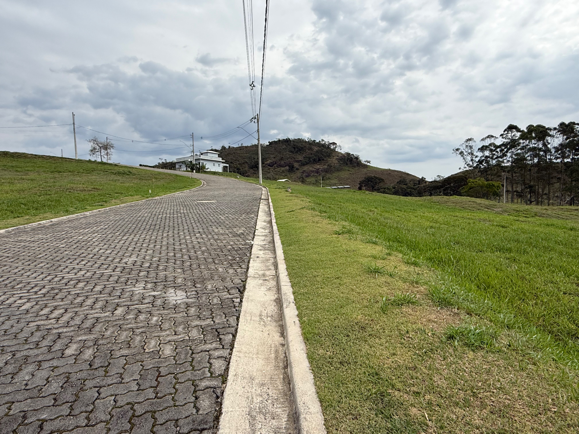 Lote em São Pedro, plano, perto do lazer, foto 5
