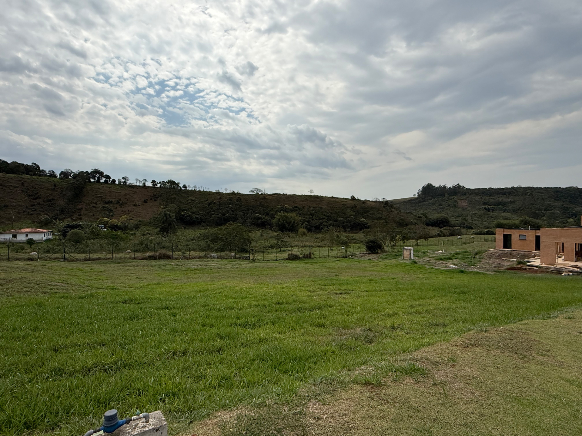 Lote em São Pedro, plano, perto do lazer, foto 6