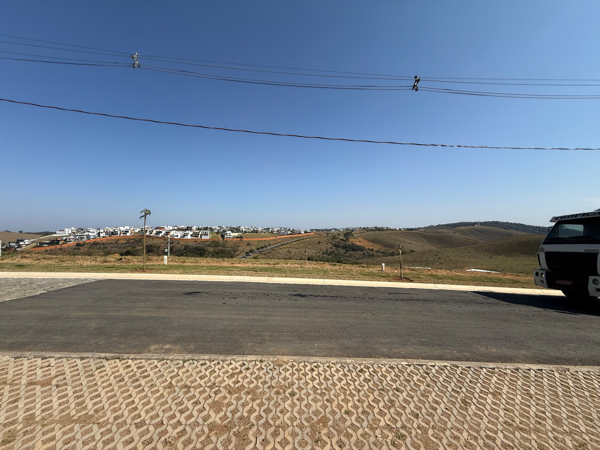 Terreno de 255 m² em condomínio. São Pedro., foto 3