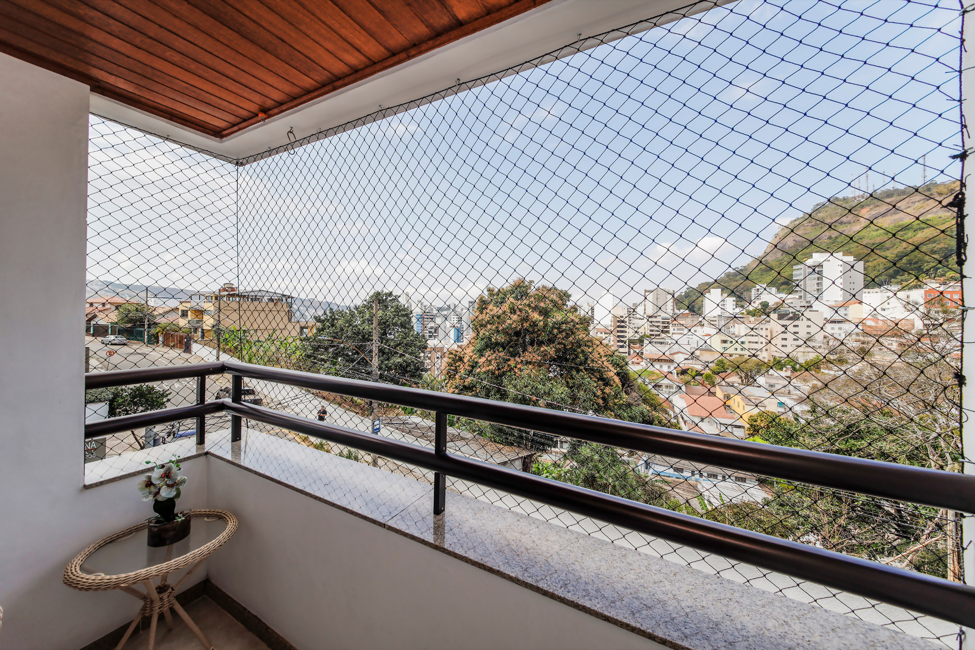 Santa Helena: 3 quartos, suíte e varanda. Uma vaga., foto 4