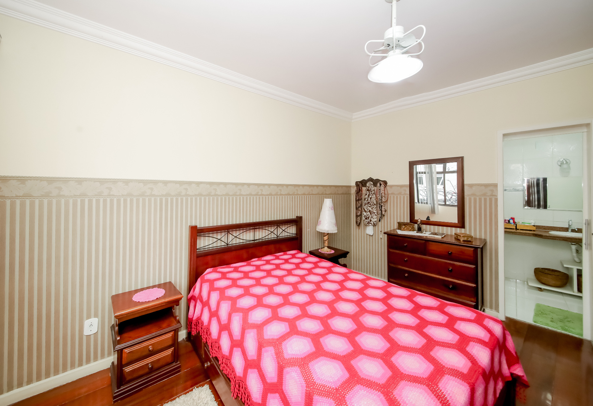 Alto dos Passos: 3 quartos, 101m², sala com sol., foto 8