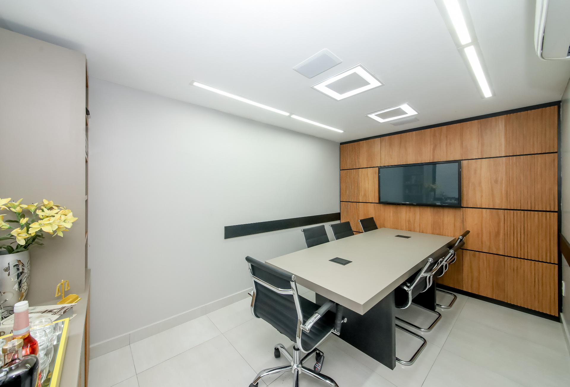 Sala no Centro, montada, 45m²., foto 8