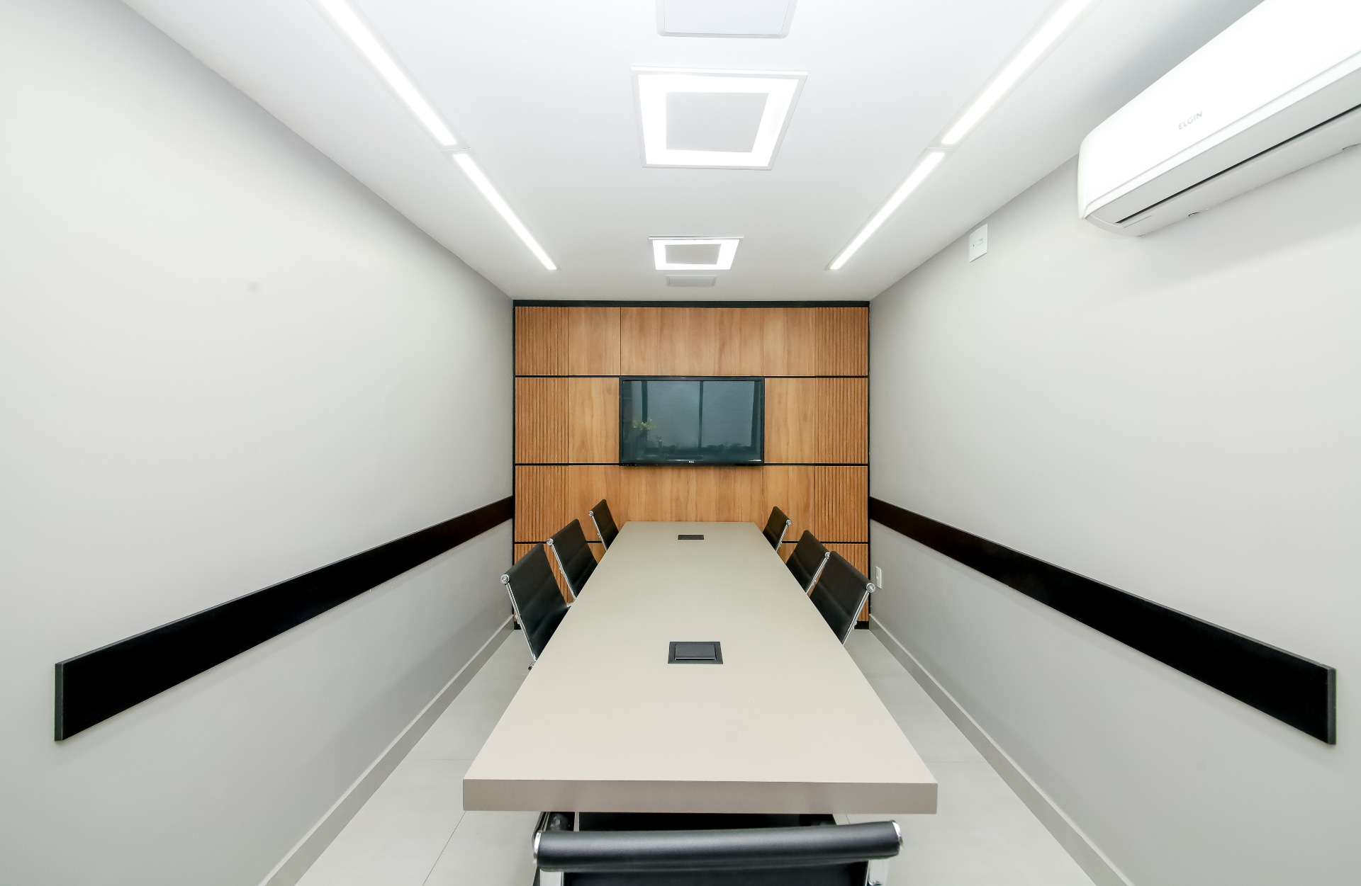 Sala no Centro, montada, 45m²., foto 9