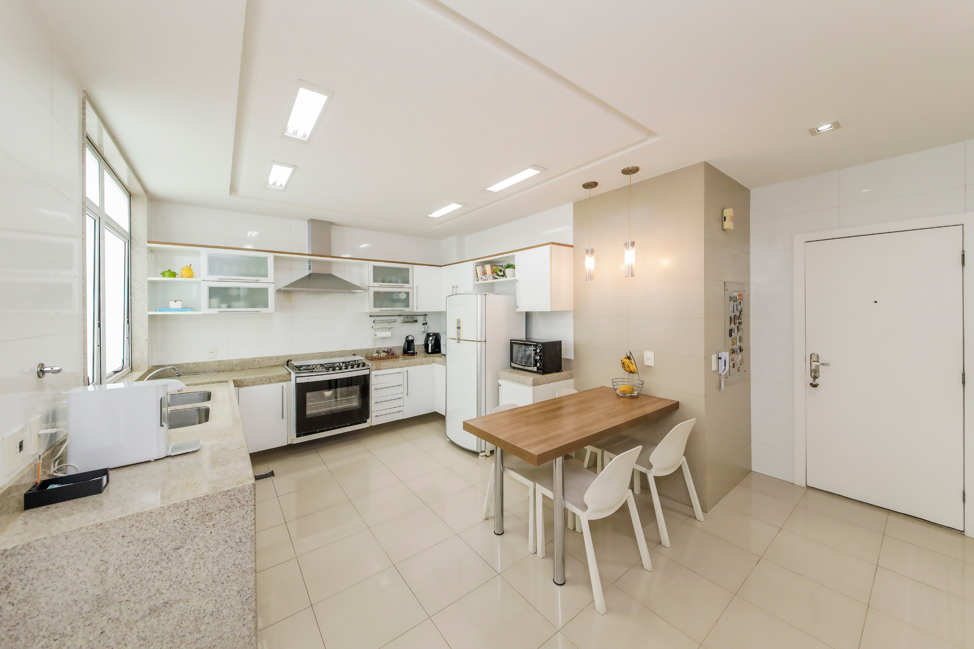 Bom Pastor: 3 suítes, 1 por andar, 366m²., foto 26