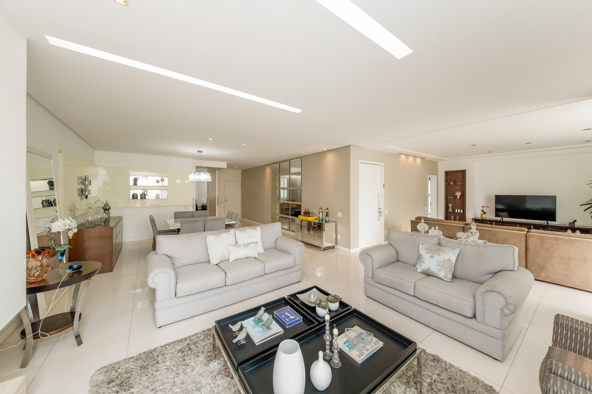 Bom Pastor: 3 suítes, 1 por andar, 366m²., foto 4
