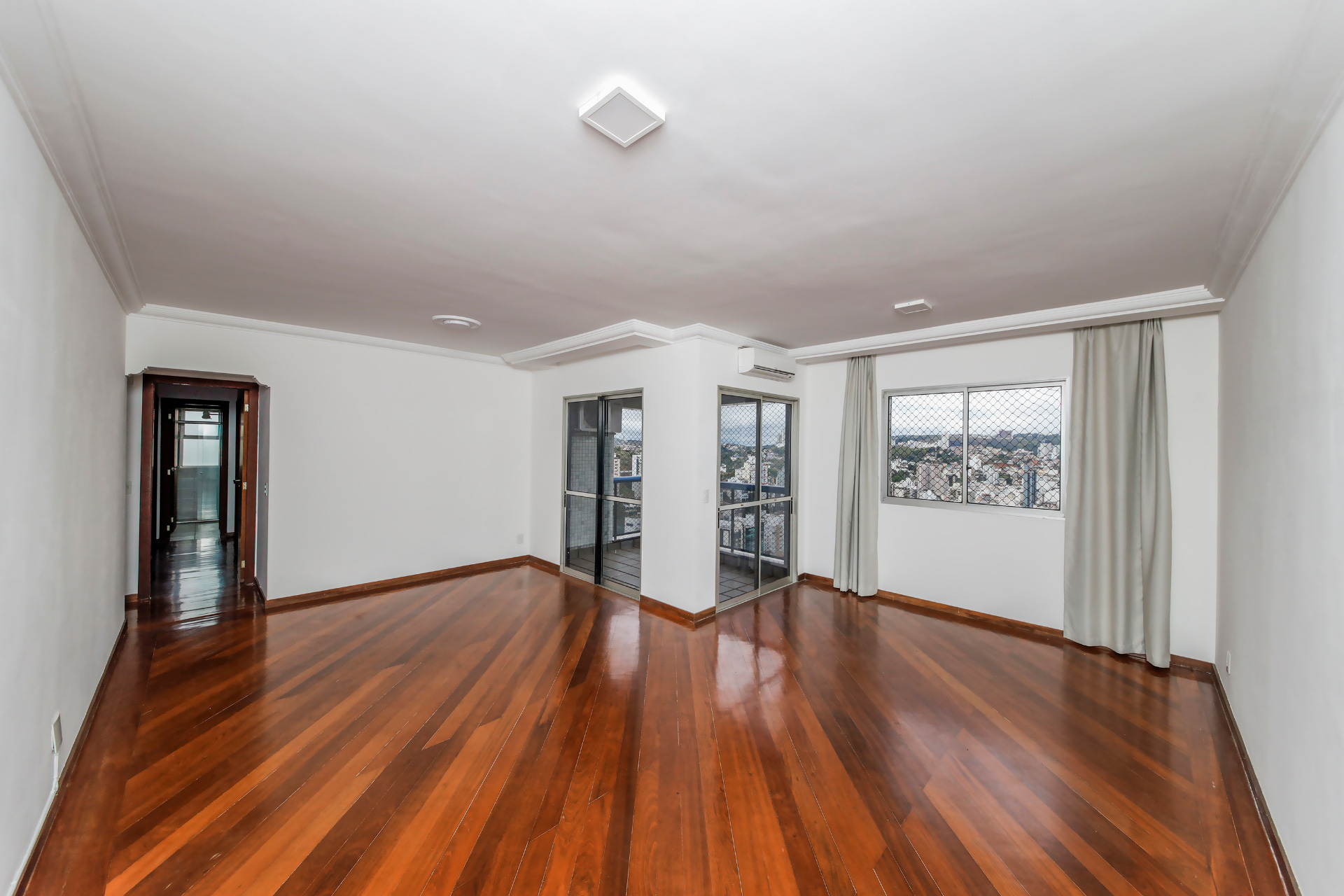 Bom Pastor: apartamento clássico, 4 quartos, vista permanente., foto 1