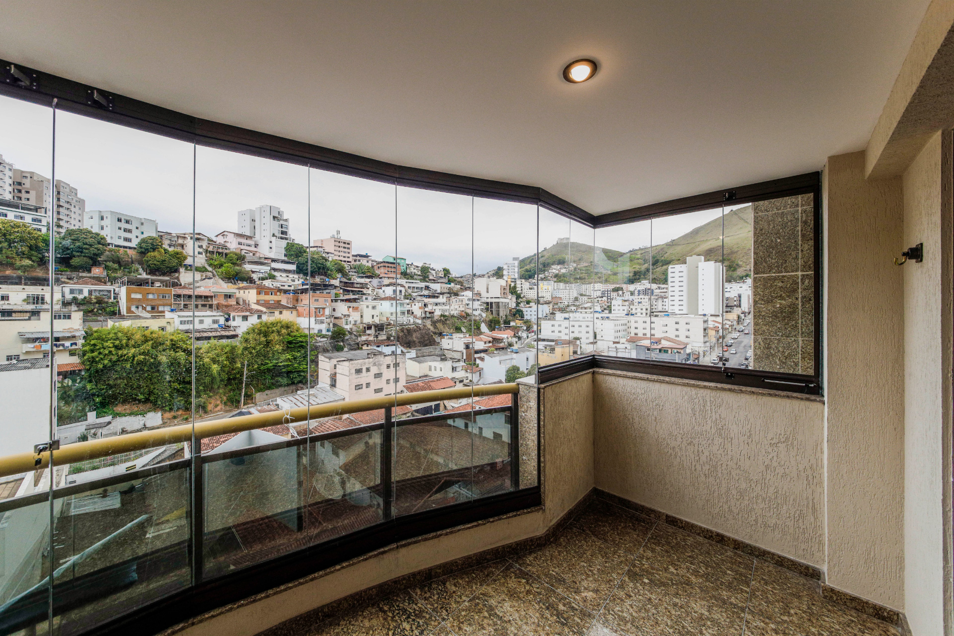 São Mateus: parte plana, vista livre, 3 vagas, 4 quartos., foto 3