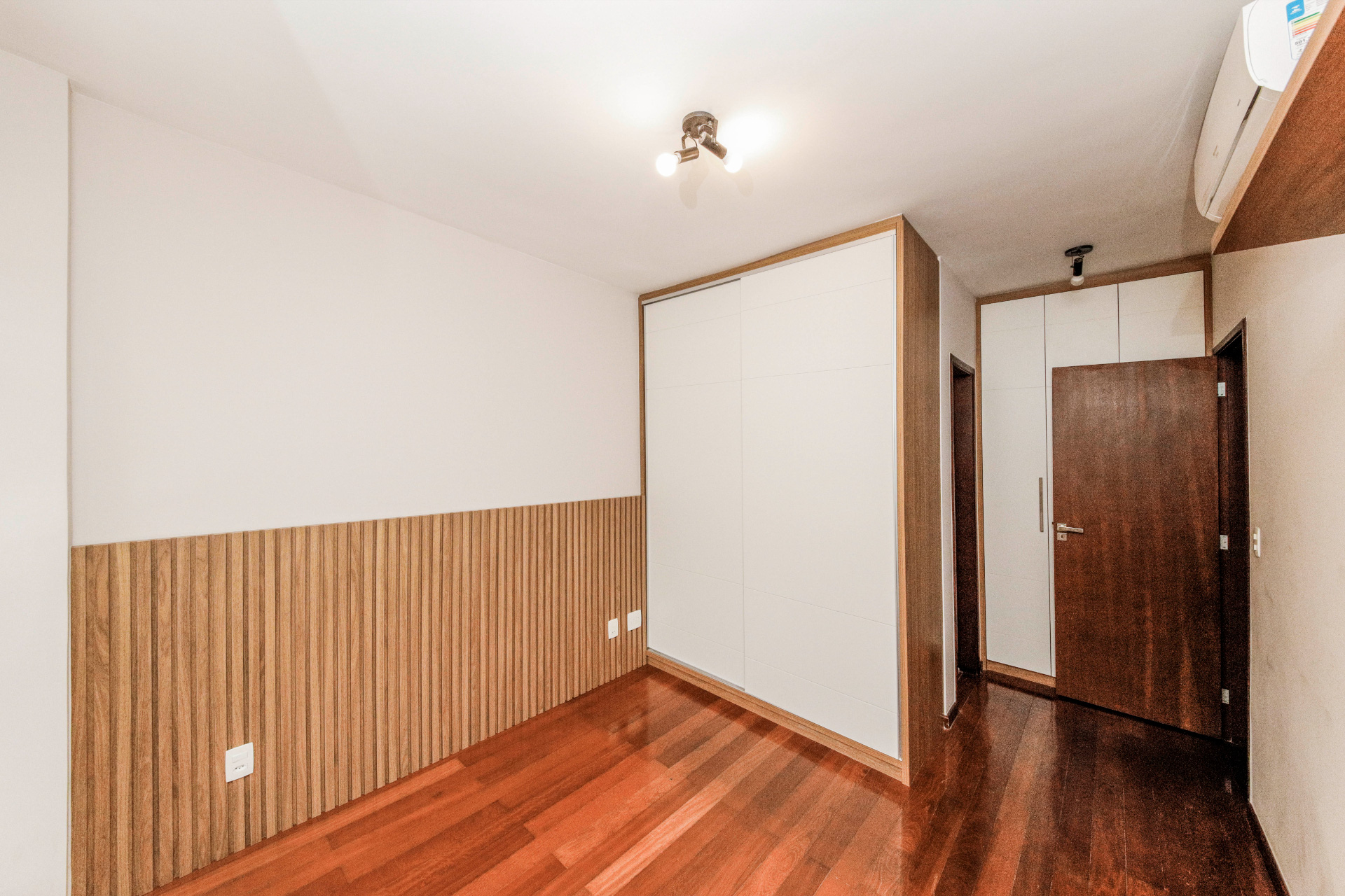 São Mateus: parte plana, vista livre, 3 vagas, 4 quartos., foto 11