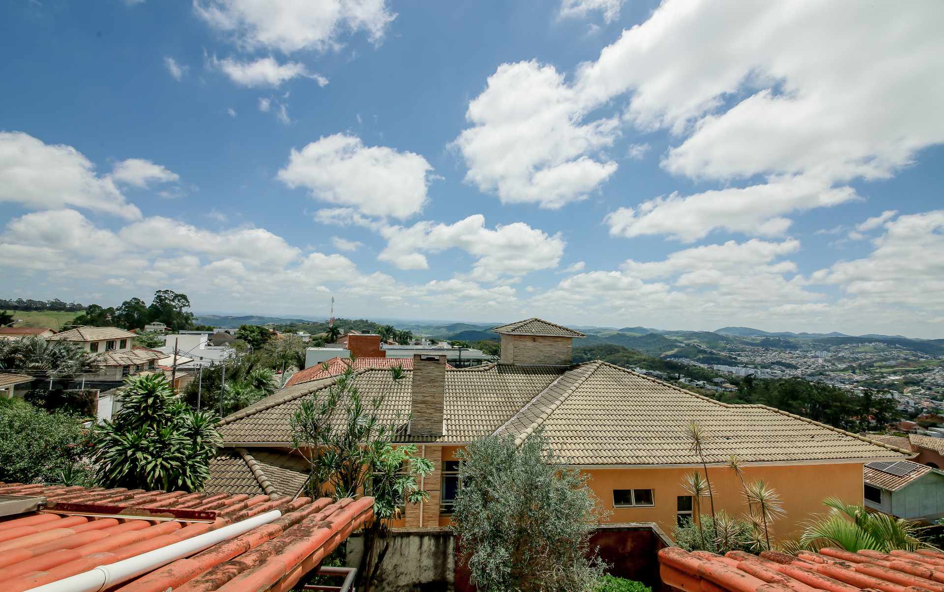 Casa de esquina com vista para o horizonte no Granville para venda, foto 25