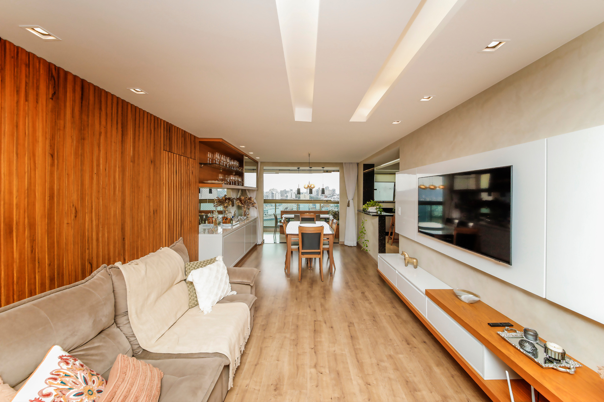 Cascatinha: 2 suítes, varanda gourmet, 169m²., foto 1