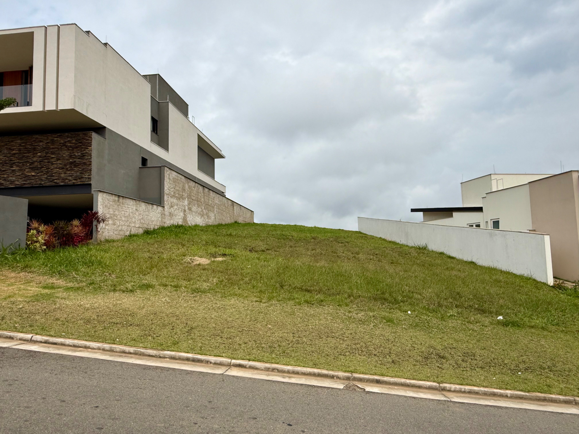 Vista privilegiada no Alphaville, 566m², São Pedro., foto 1