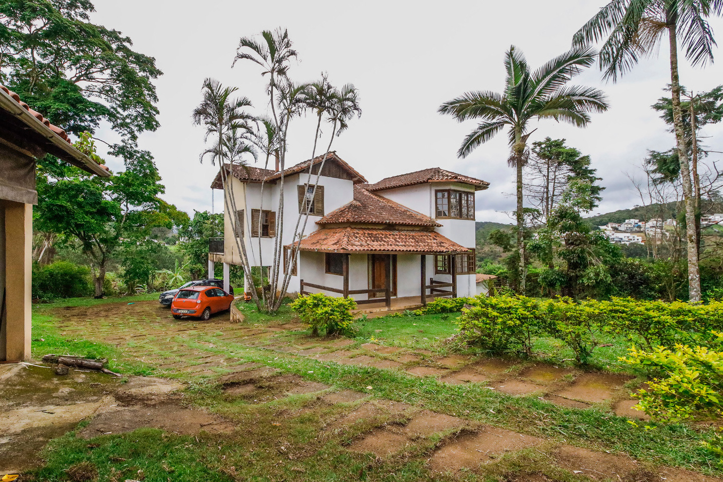 Casa com amplo terreno e muita área verde para venda, foto 3
