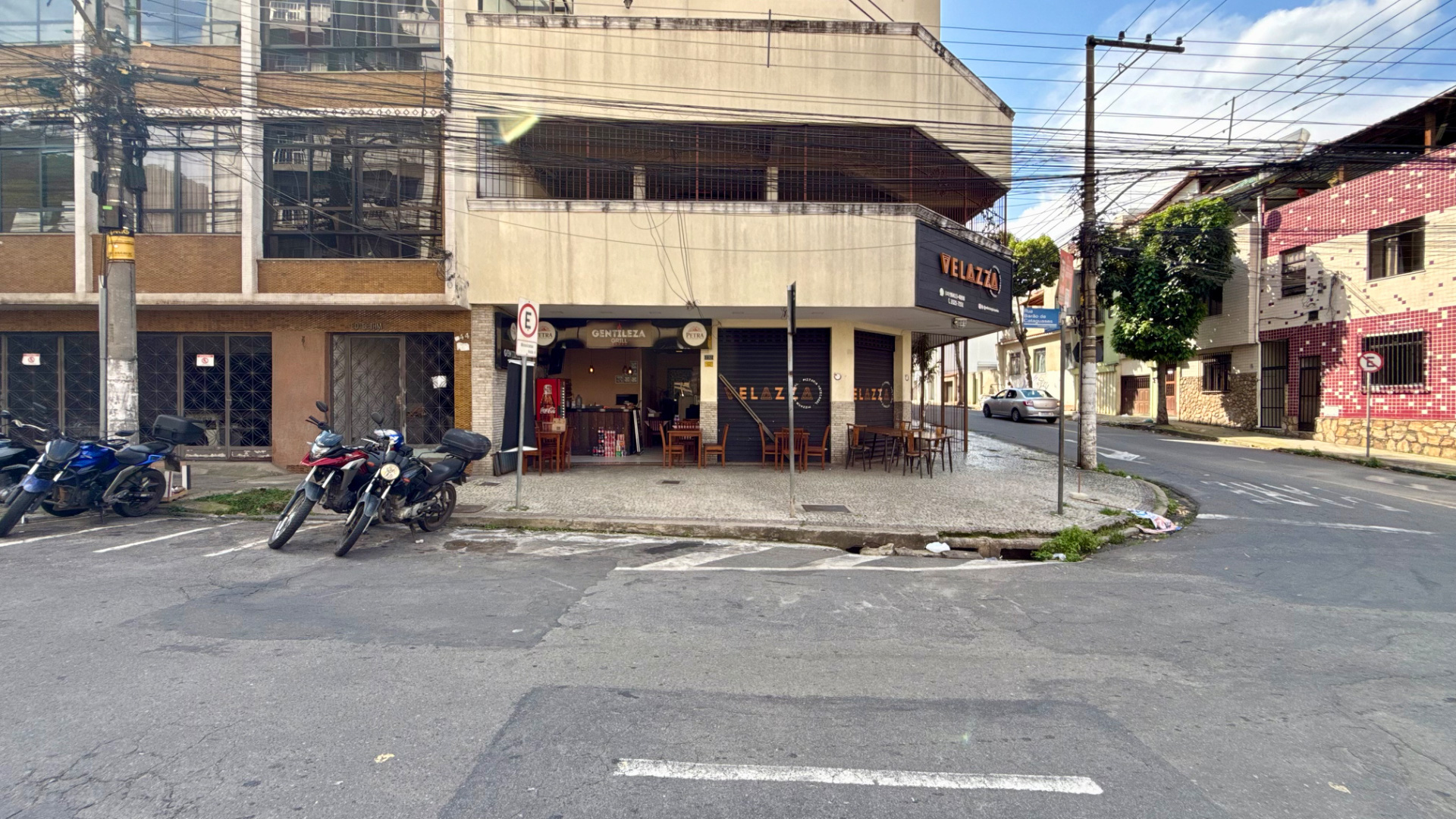 Loja em ponto comercial consolidado para venda, foto 1
