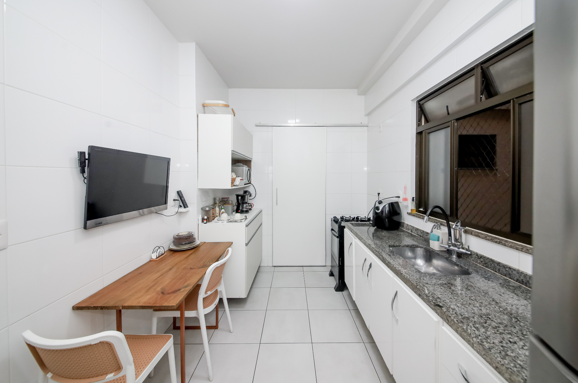 Apartamento com cômodos amplos e localização prática para venda, foto 6