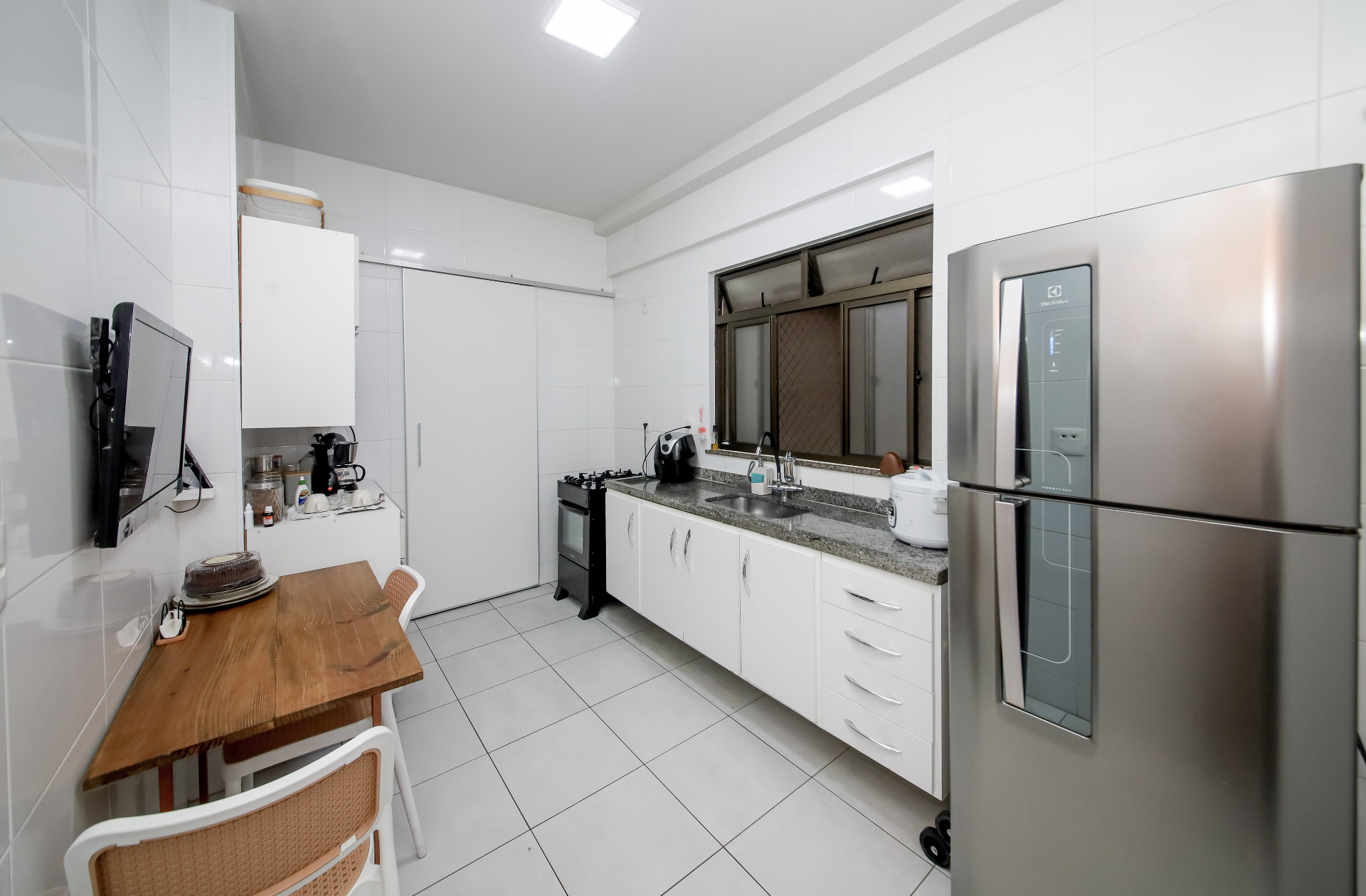 Apartamento com cômodos amplos e localização prática para venda, foto 7