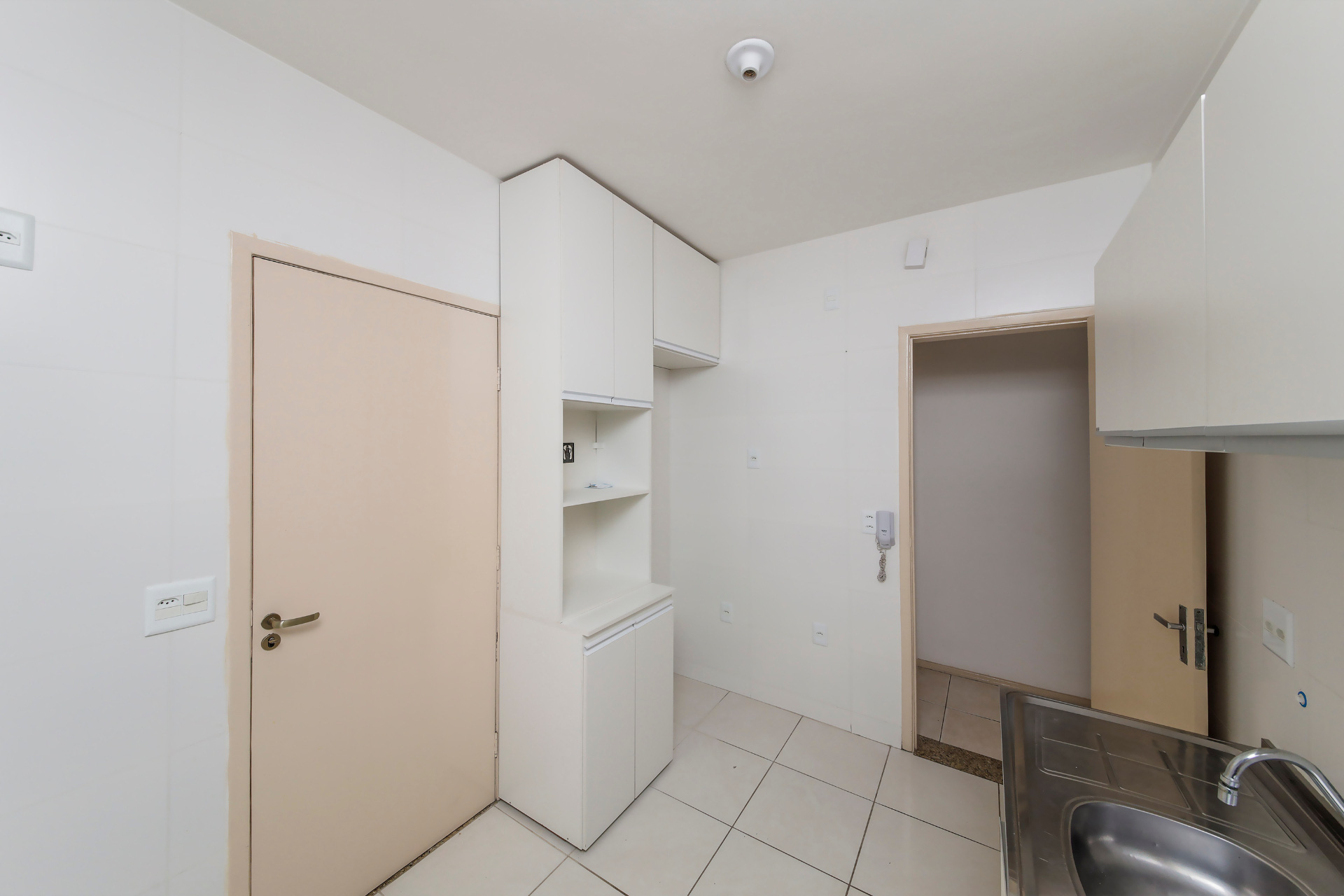 Apartamento reformado e em rua plana no Centro para venda, foto 6